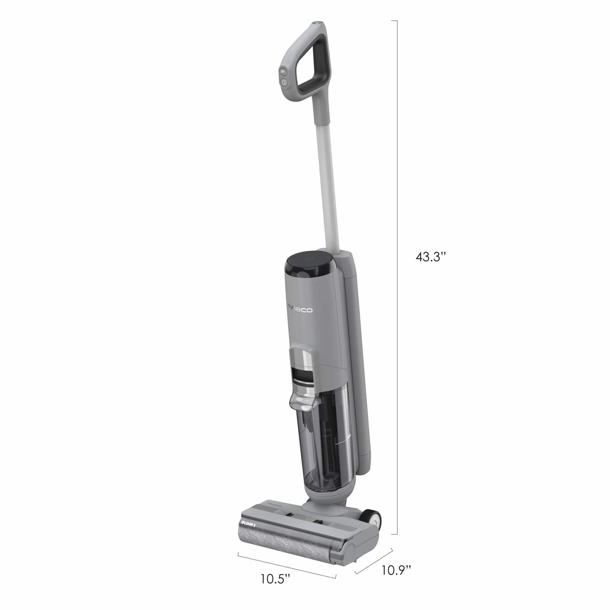 The text on the image reads: "43.3" feco no 10.5" 10.9". This text is in Spanish and can be translated to: "43.3" feco no 10.5" 10.9". The text is describing the dimensions of the vacuum cleaner, which is 43.3 inches in length and has a 10.5-inch and 10.9-inch handle.