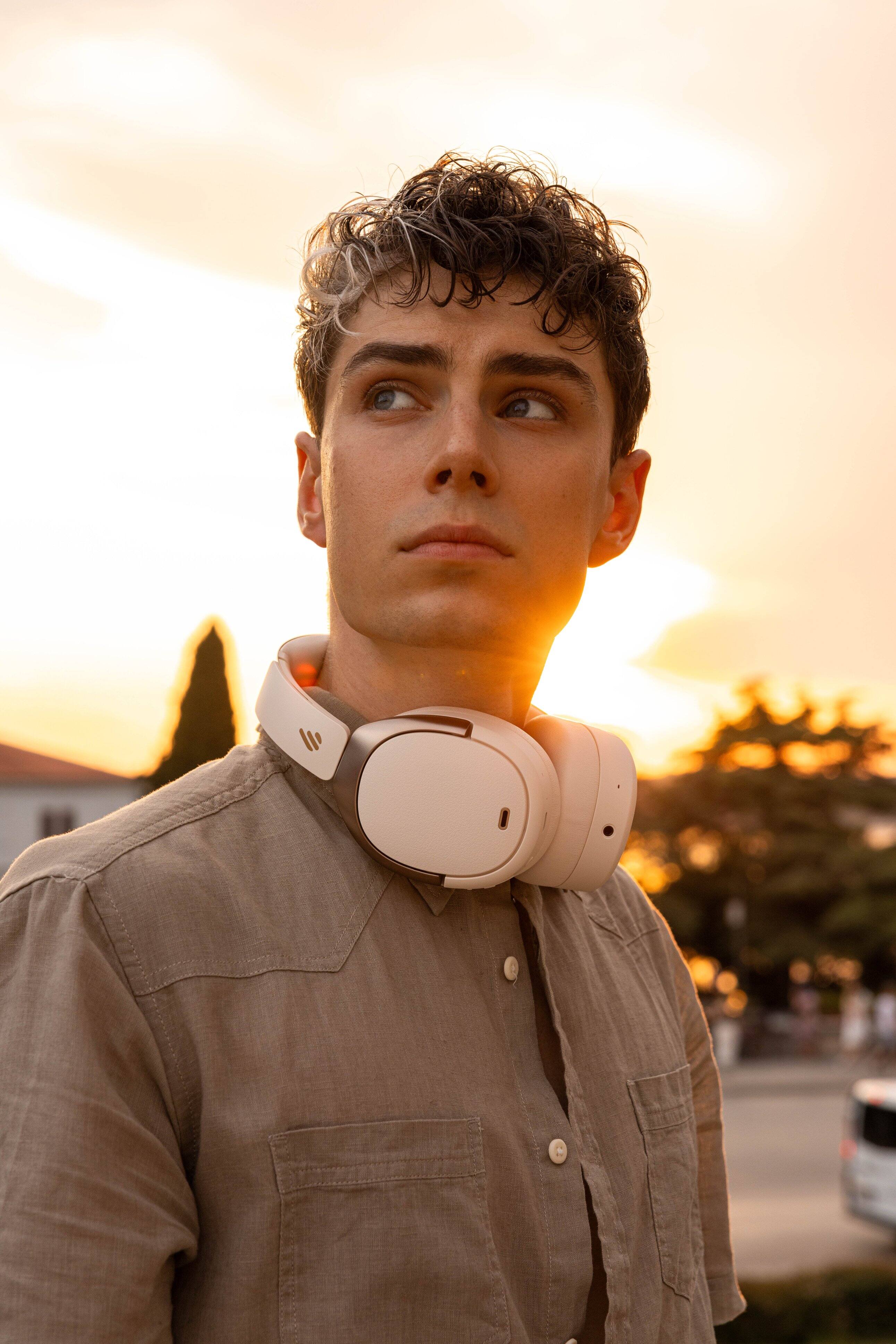 Alt View 4. Edifier - WH950NB Wireless Noise Cancelling Over-Ear Headphones - Ivory.