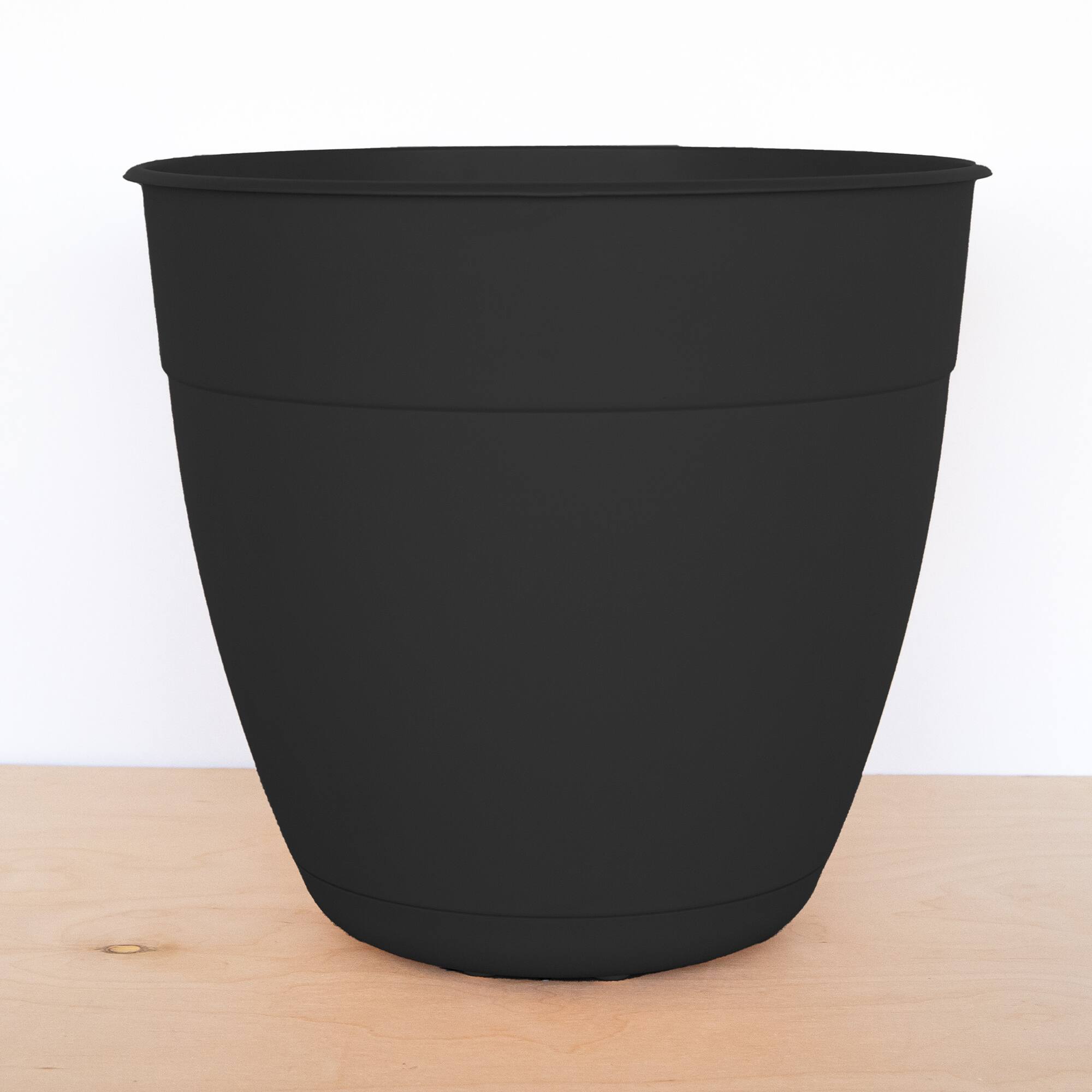Alt View 4. Bloem - Black 12" - Dayton Pot Planter.