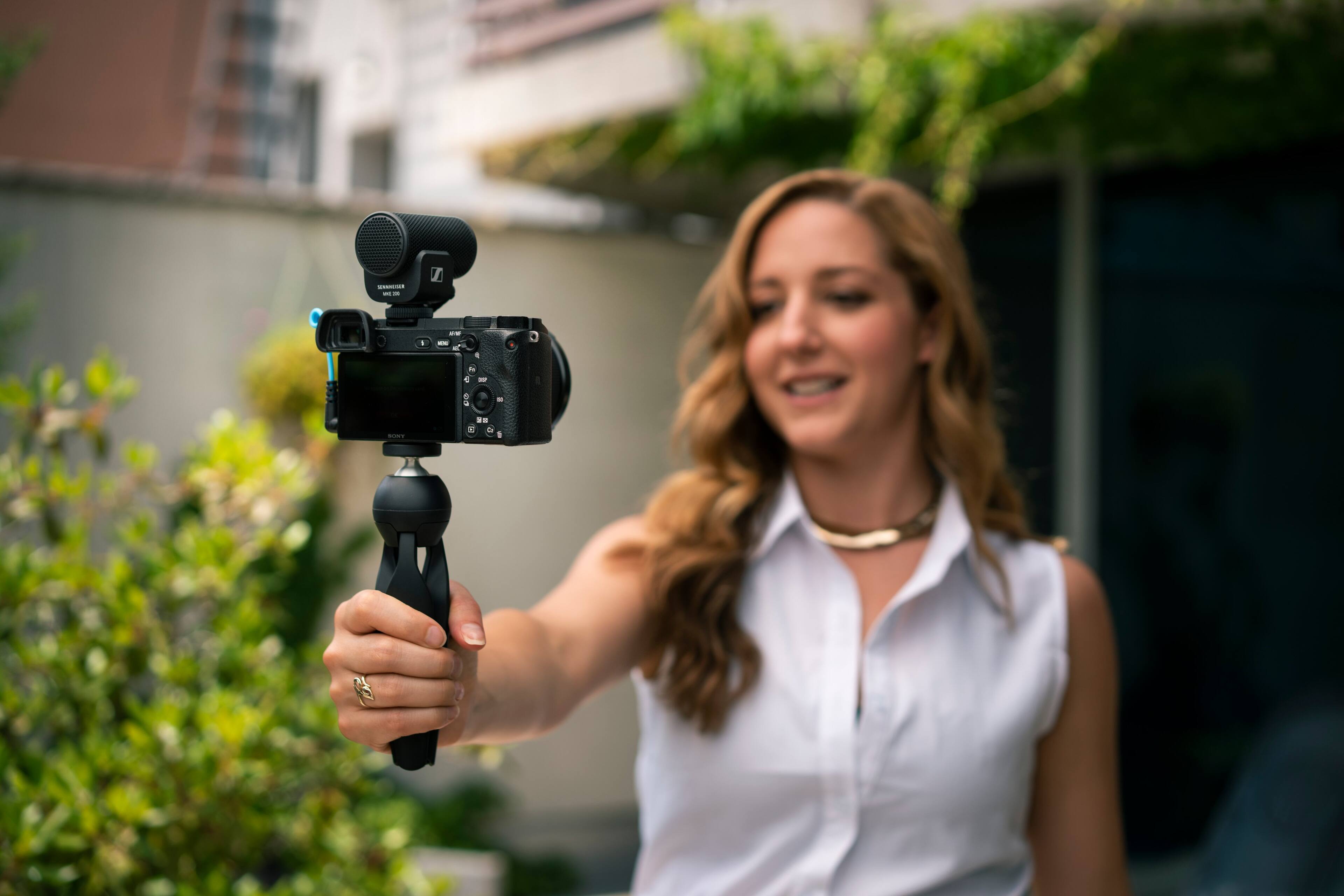 Alt View 16. Sennheiser - MKE 200 Condenser Microphone for Cameras and Mobile Devices - Black.