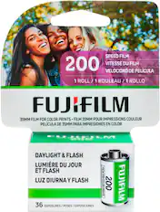 SPEED FILM 200 VITESSE DU FILM VELOCIDAD DE PELCULA 1 ROLL /1 ROULEAU / 1 ROLLO FUJIFILM 35MM FILM FOR COLOR PRINTS FILM 35MM POUR IMPRESSIONS COULEUR PELCULA DE 35MM PARA IMPRESIONES EN COLOR FUJFILM 200 DAYLIGHT & FLASH LUMIRE DU JOUR ET FLASH FILM FOR LUZ DIURNA Y FLASH COLOR 200 PRINTS 36 EXPOSURES/POSES/EXPOSICIONES EXPOSURES POSES FUJIFILM