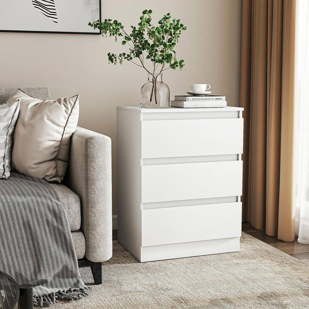 The text on the image reads:

"V POURBULAEY - JAMANS"