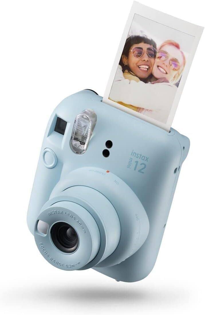 instax mini 12  
INSTAX LENS 60mm  
FOCUS RANGE 0.3m-∞