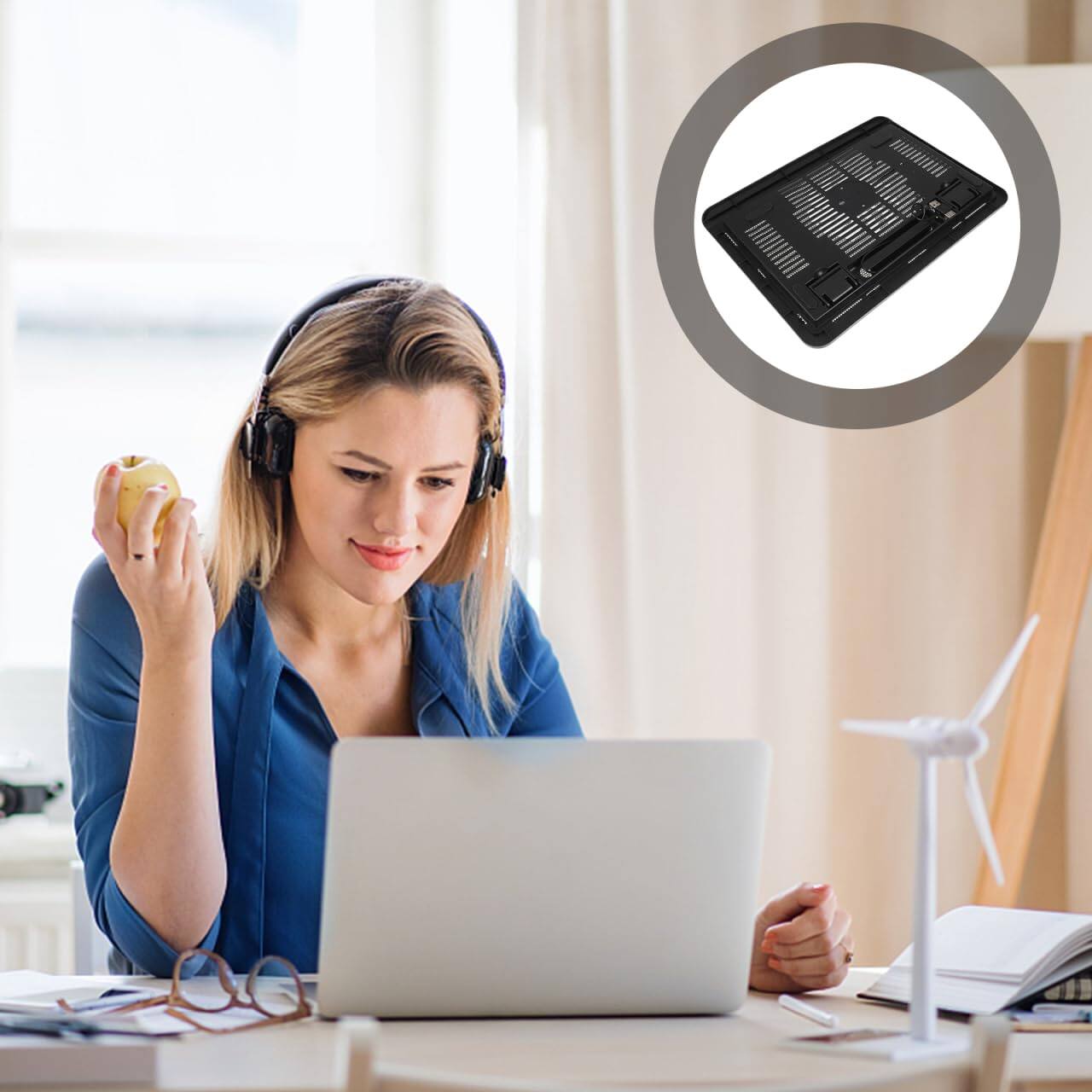 Angle. HongFei - HongFei Silent Laptop Cooling Pad with Adjustable Non-Slip Base and Ultra-Thin Design - Black.