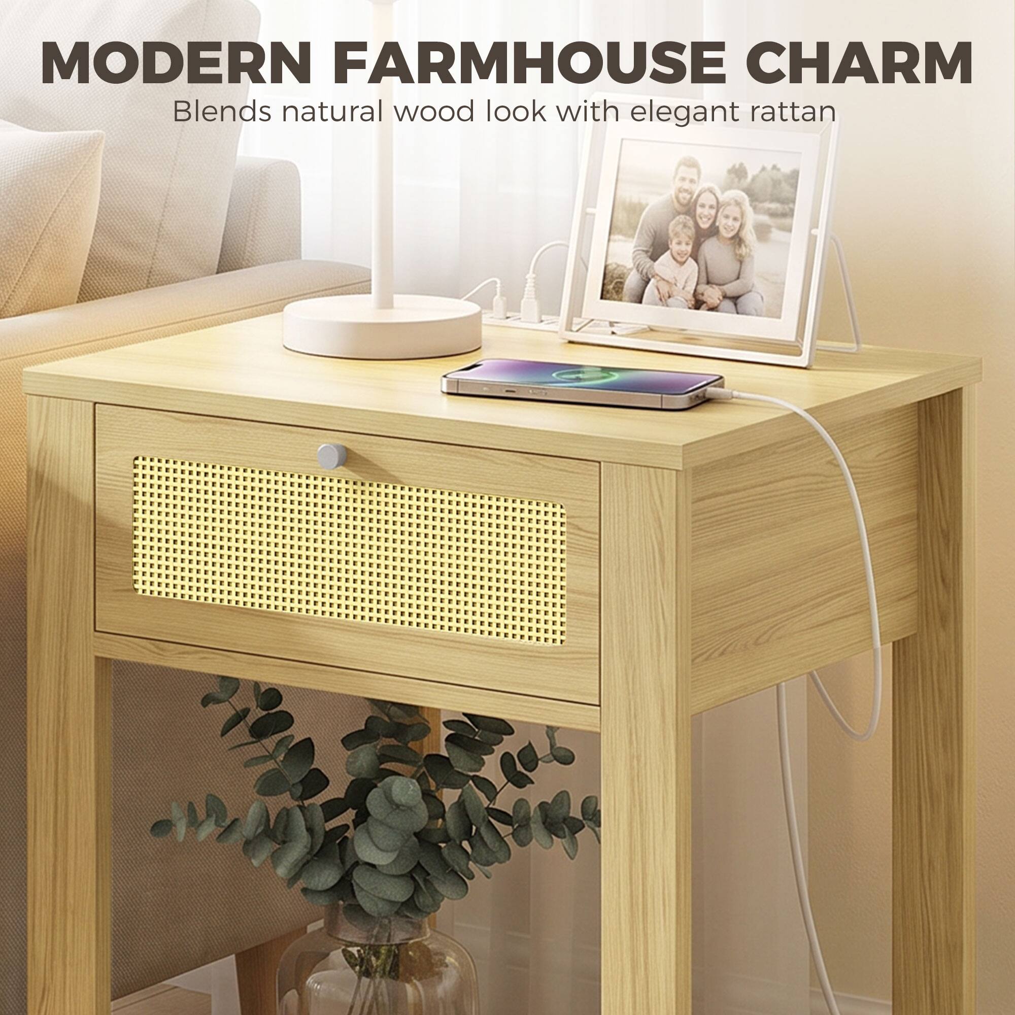 MODERN FARMHOUSE CHARM  
Blends natural wood look with elegant rattan