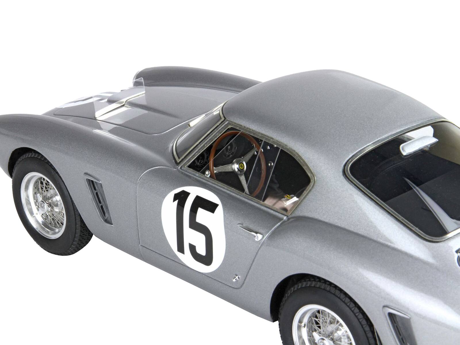 Alt View 2. BBR - Ferrari 250 SWB #15 "24 Hours of Le Mans" (1960) with DISPLAY CASE Limited Edition to 99 pieces 1/18 Model Car by BBR.