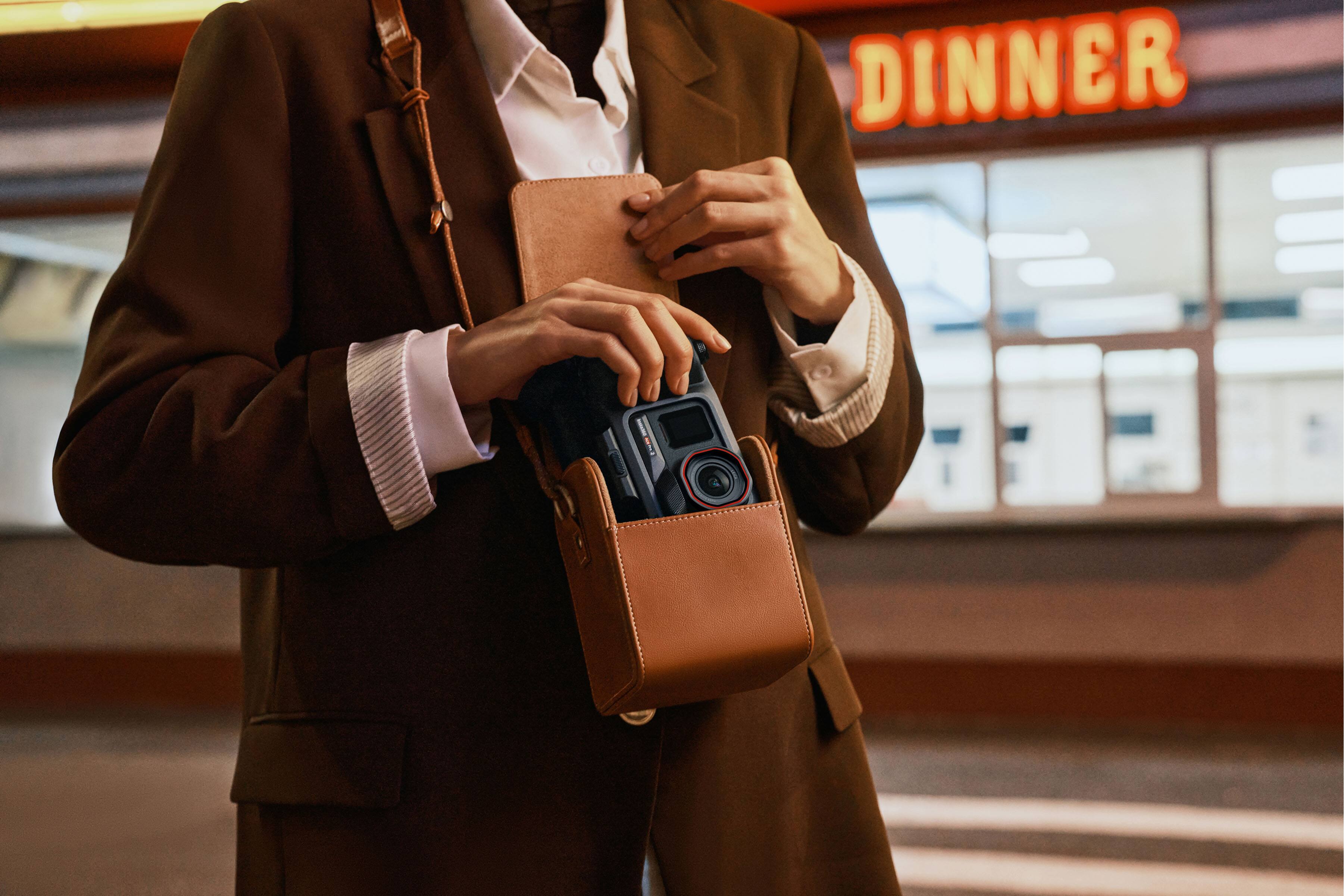 Alt View 5. Insta360 - Ace Pro2 Action Camera Flash Print Bundle - Black.