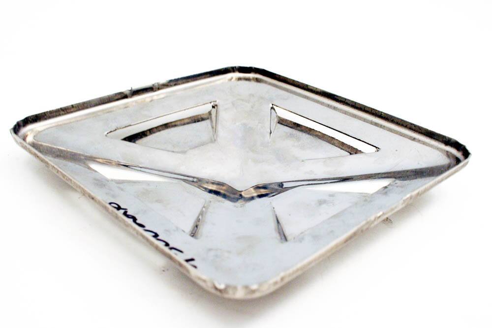 Alt View 3. Charbroil - Charbroil - CHR4500226 Burner Tent. Stamped steel. Vented burne.