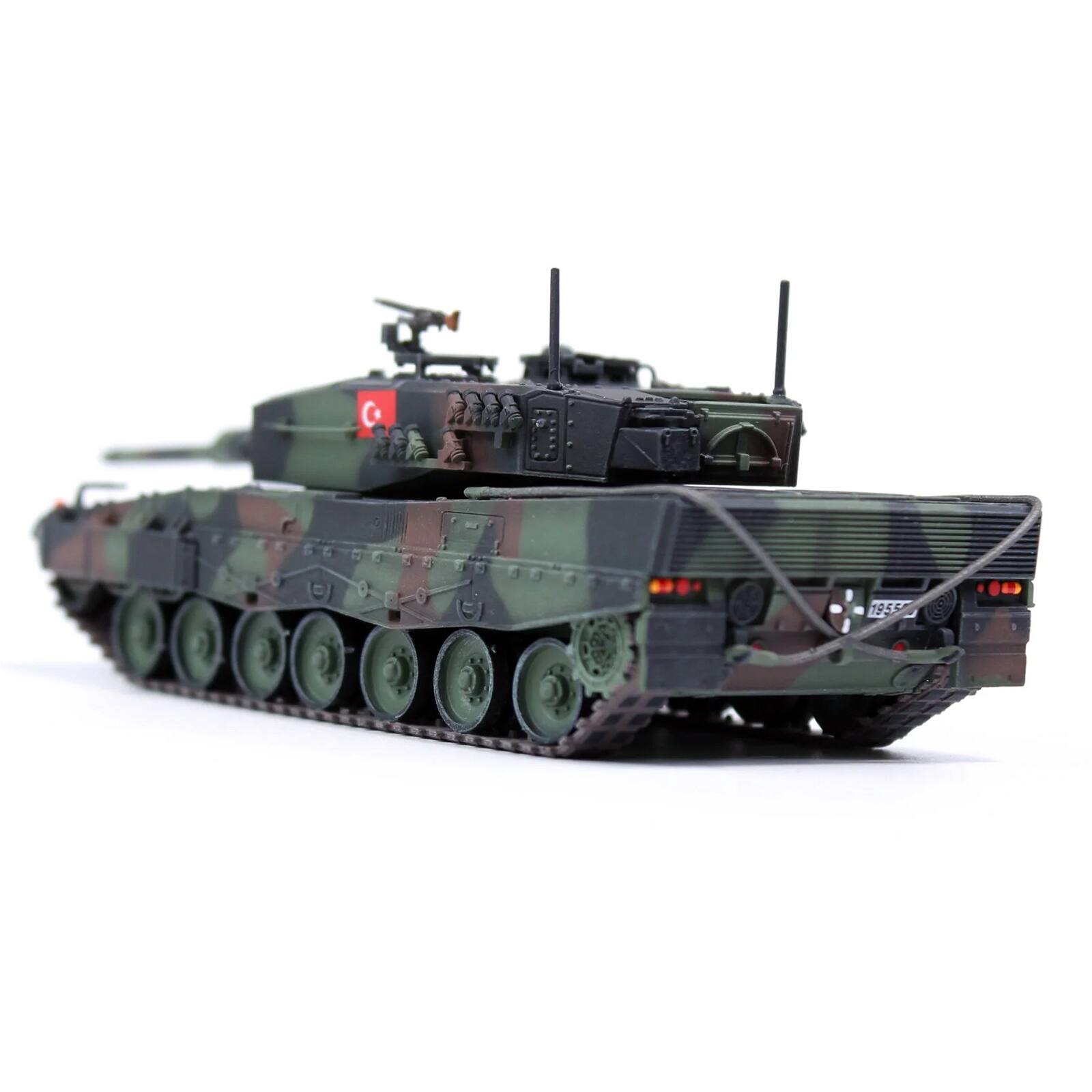 Alt View 2. Panzerkampf - Leopard 2A4 Main Battle Tank "Turkey-Syria Border" (2016) Turkish Army 1/72 Diecast Model by Panzerkampf.