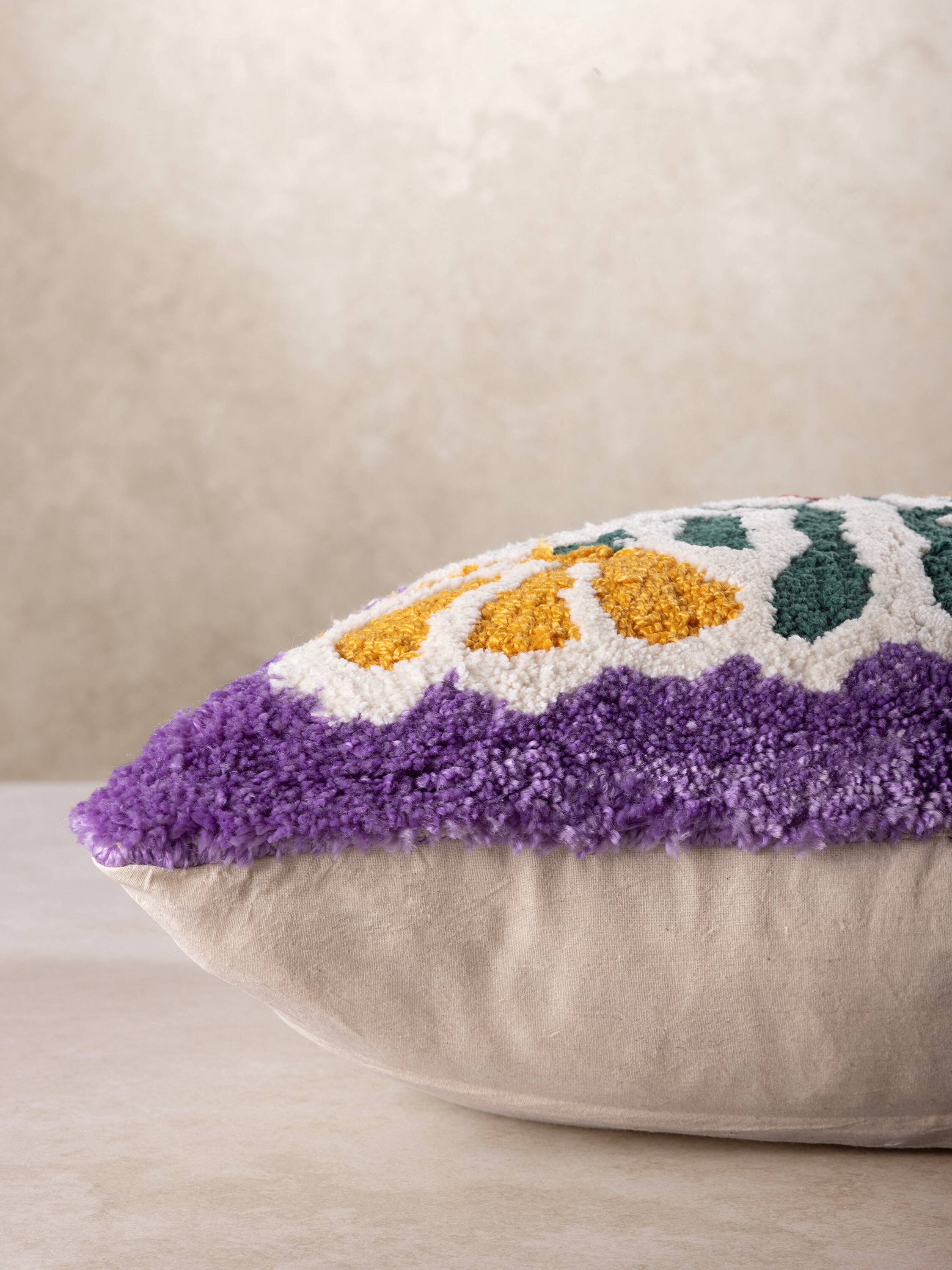 Left. GAURI KOHLI - Vollard Pillow - Multicolored.