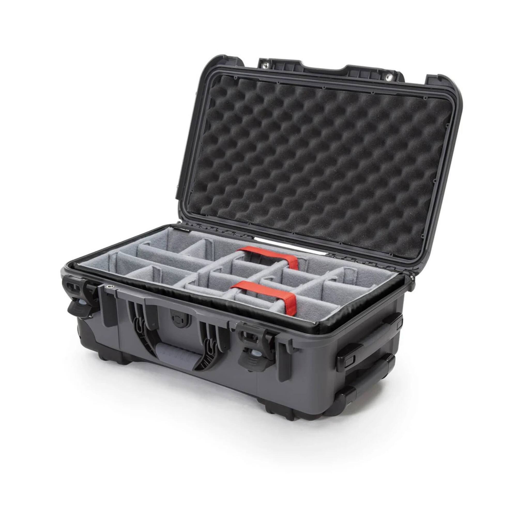 Left. NANUK - Nanuk 935 Waterproof Wheeled Hard Case with Foam and Lid Organizer (Graphite).