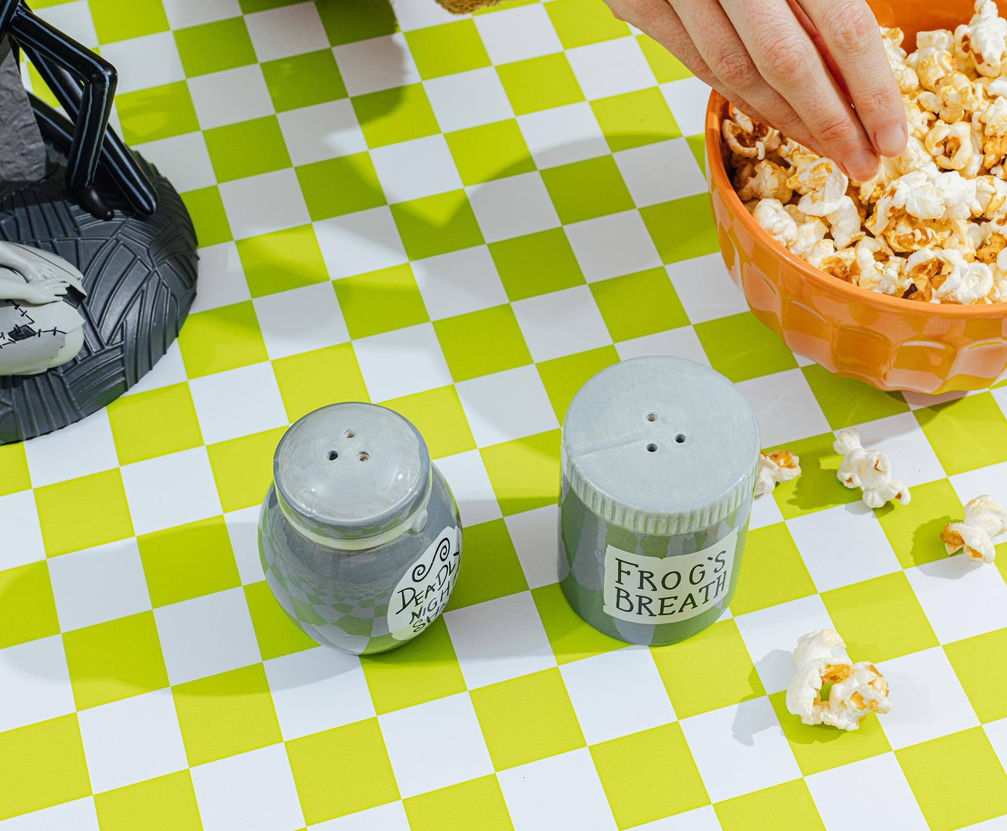 DENDL S I 49 FROGS BREATH

DEAD NIGHT SALT

FROG'S BREATH