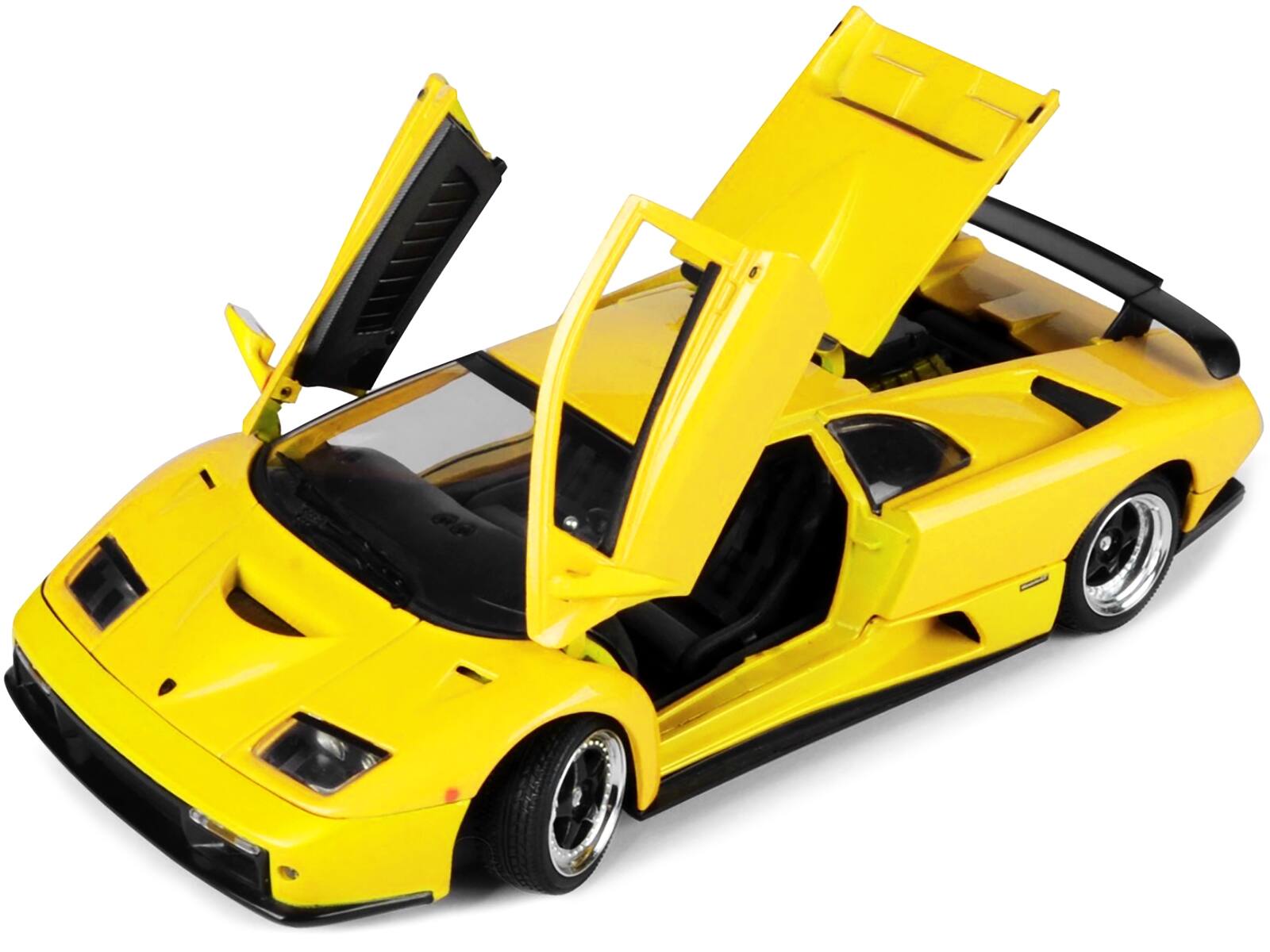 Left. Motormax - Lamborghini Diablo GT Yellow 1/18 Diecast Model Car by Motormax - Yellow.