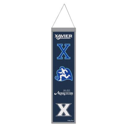 XAVIER
X
XAVIER MUSKETEERS
X
College Club