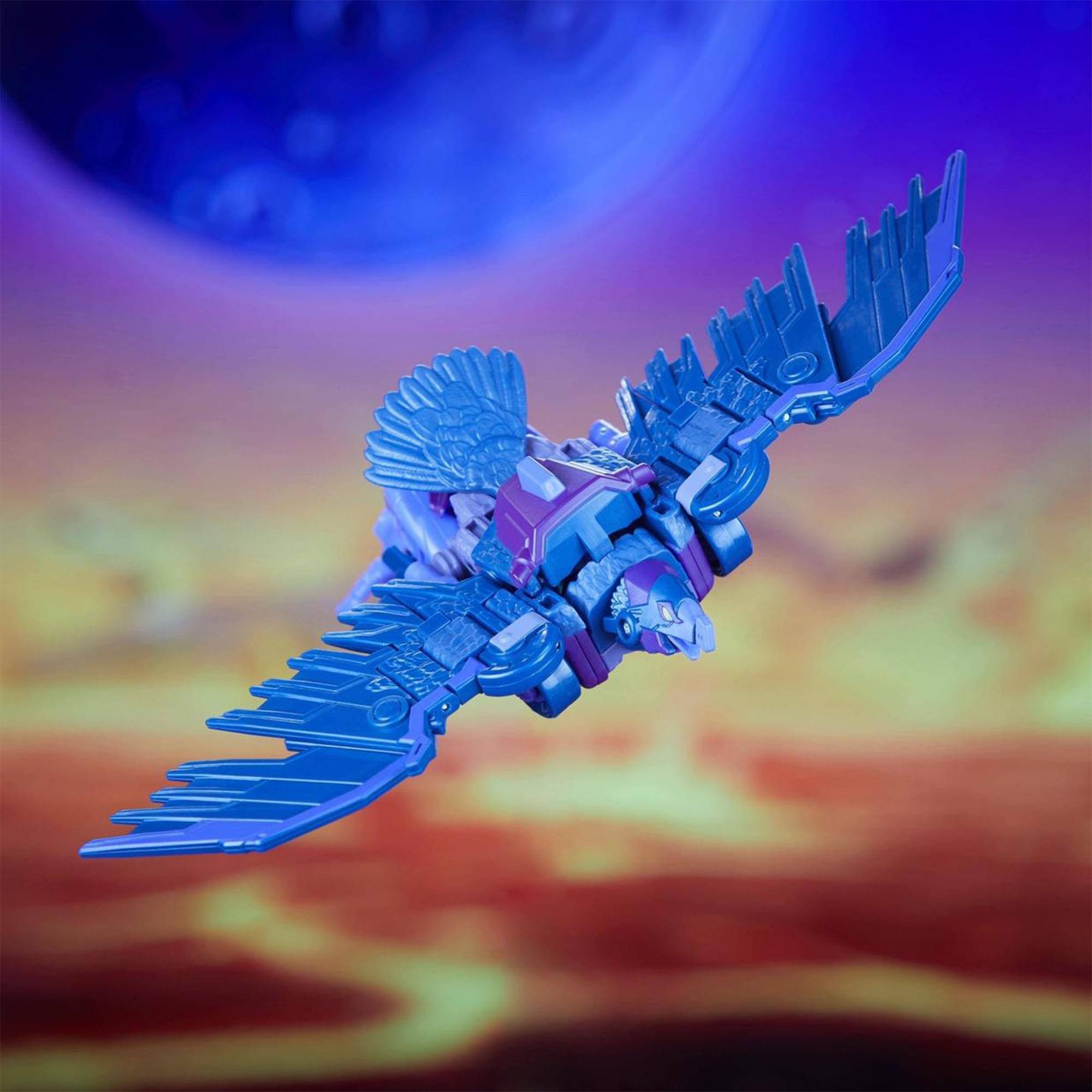 Alt View 2. Hasbro - Transformers Generations Legacy United Deluxe Class Star Raider | Filch - Multi-Colored.