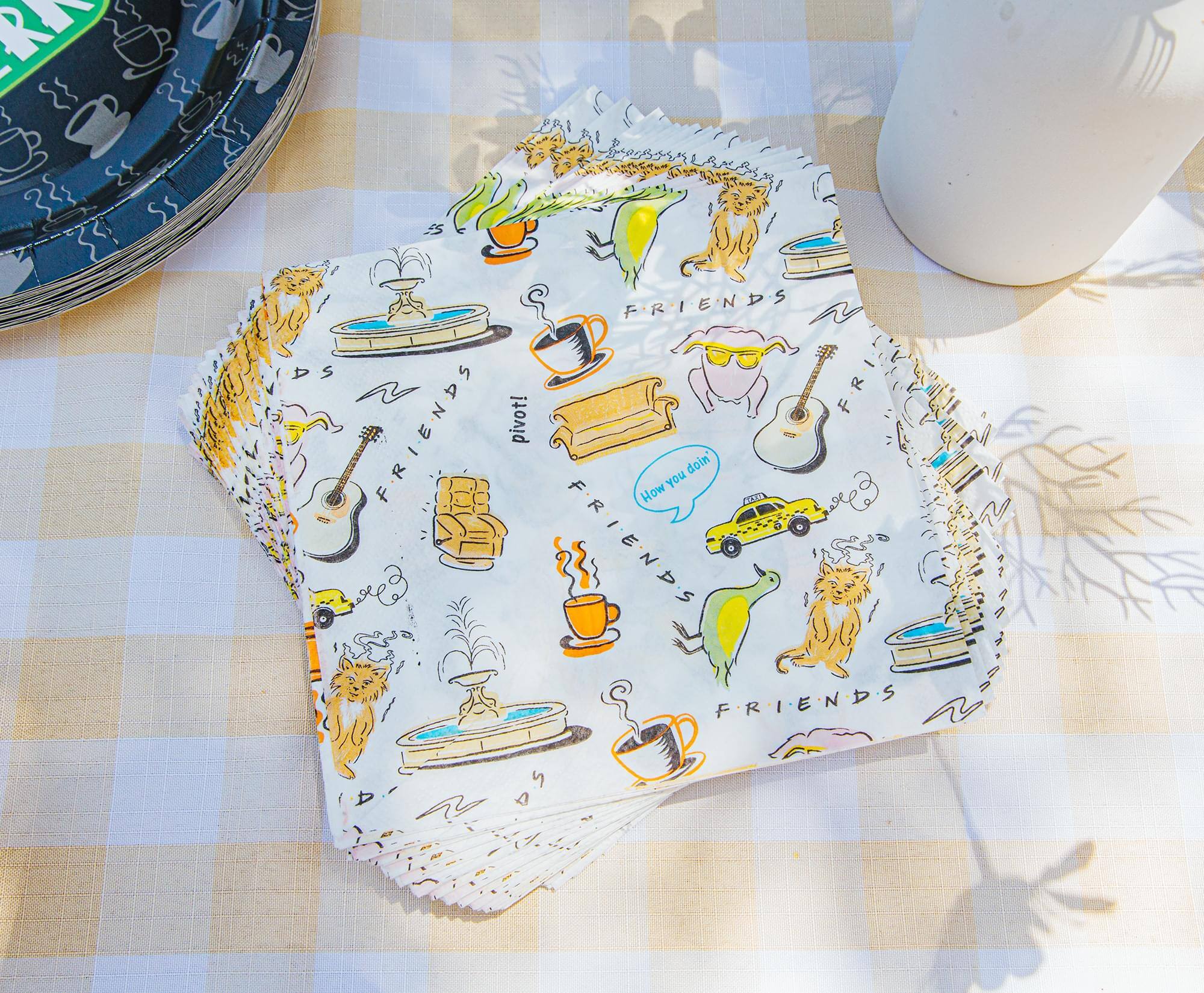 FRIENDS  
pivot!  
How you doin  
FRIENDS  
FRIENDS  
FRIENDS