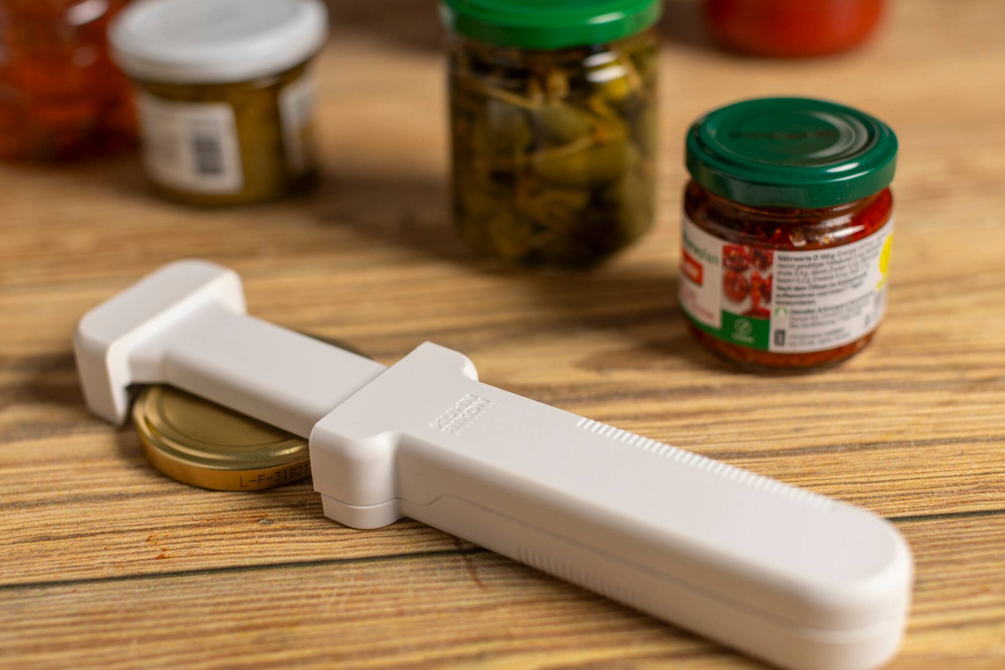 Alt View 5. Kuhn Rikon - Compact Jar Opener - White.