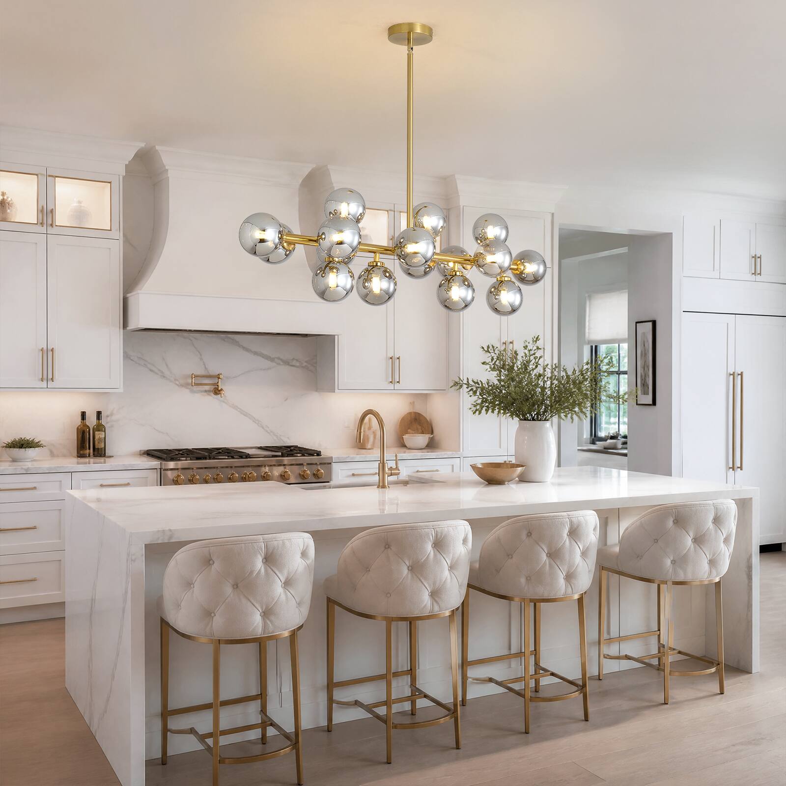 Left. Siljoy - 39.4 Inch Linear Modern Gold Molecular Chandelier, Smoked Glass Globe Pendant Light for Dining Room, Kitchen Island - Smoked Glass.