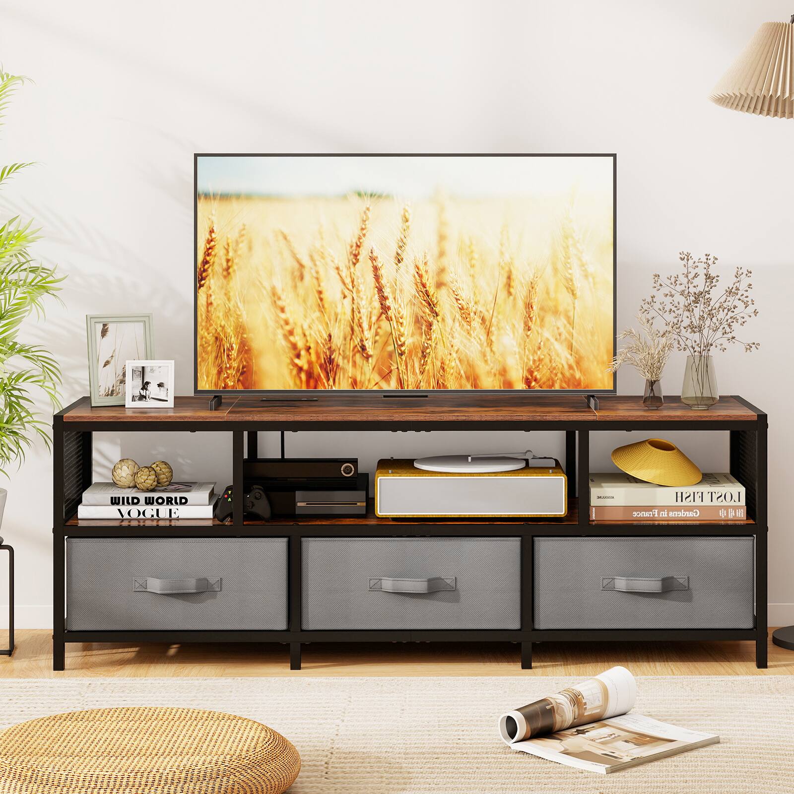 WILD WORLD VOGUE | FISH LOST France in Garder 4 D