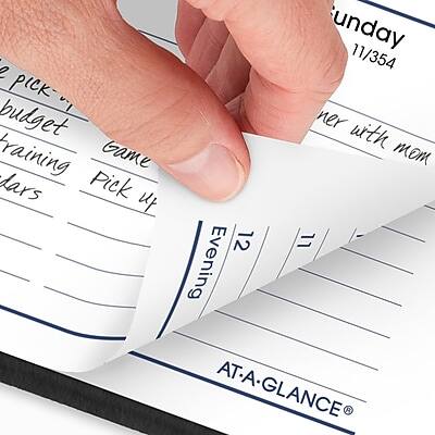 Sure, here is the corrected and grouped text:

**Sunday 11/354**

- **Pick up budget**
- **Training**
- **Game**
- **Pick up**
- **Evening**

**AT-A-GLANCE®**