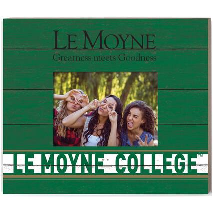 LE MOYNE
Greatness meets Goodness
LE MOYNE COLLEGE