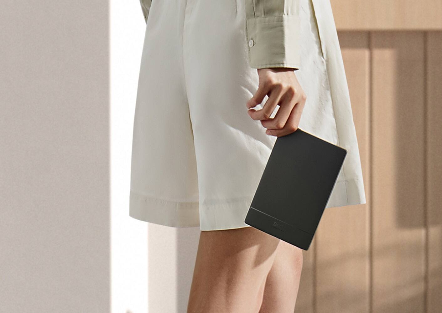 Alt View 16. BOOX - 6" Go E-Reader - Black.