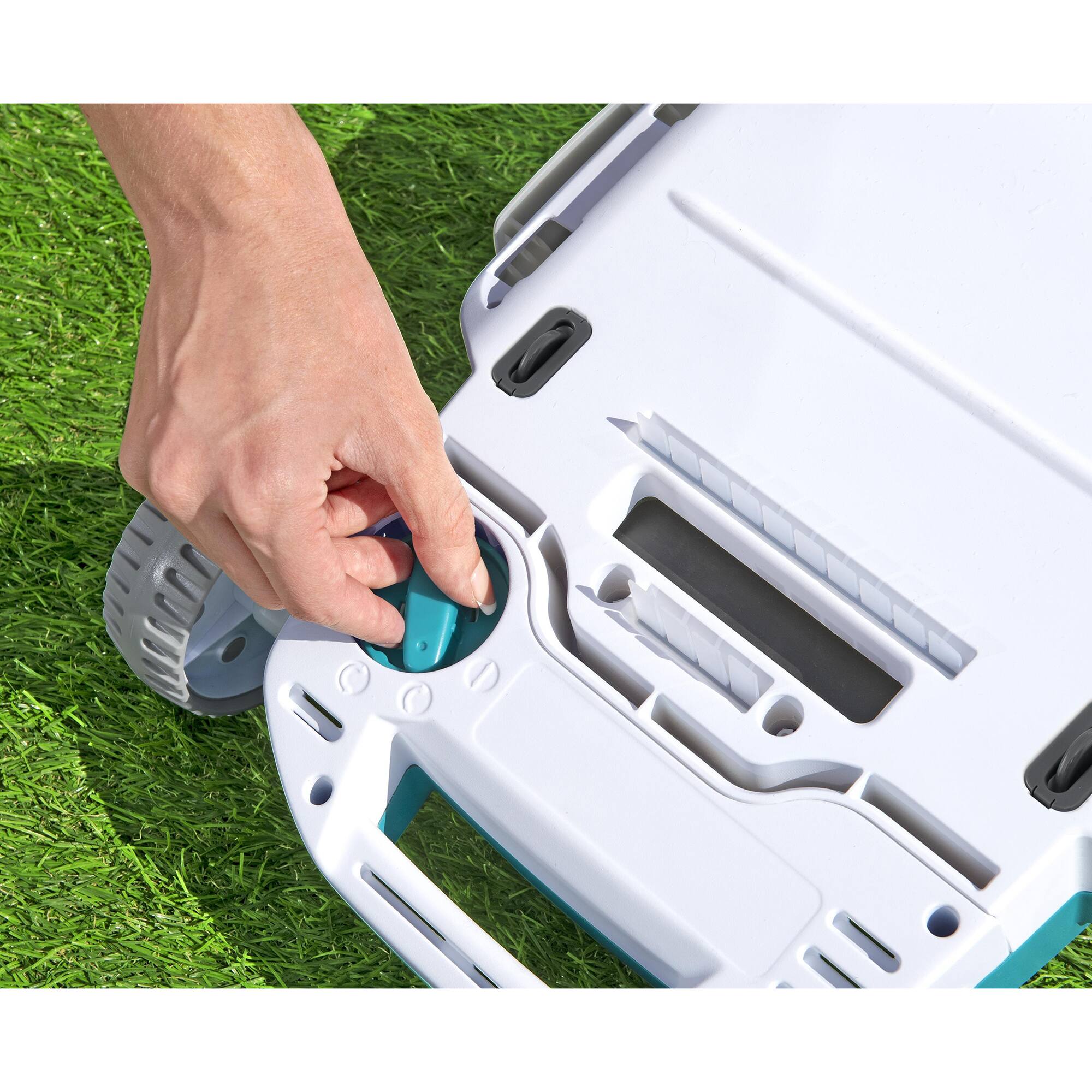 Alt View 4. Bestway - AquaTronix: G200 - Robotic Pool Vacuum.