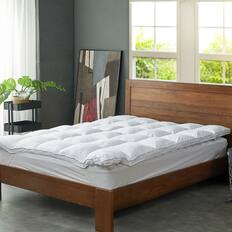 Front. Cheer Collection - King Mattress Topper – Ultra Plush Pillow Top Bed Topper, Breathable Down Alternative Mattress Pad with Anchor Bands - White.
