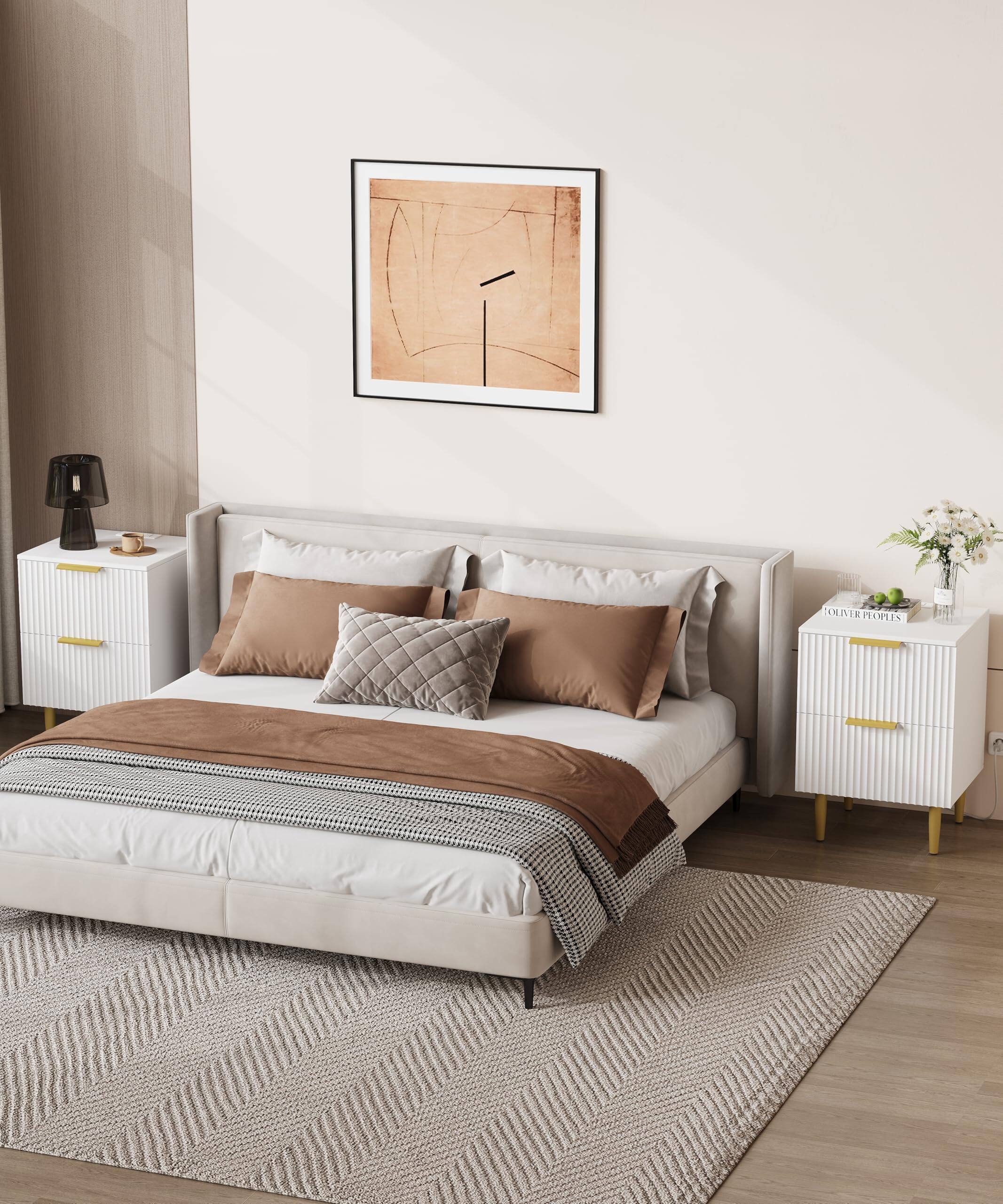 The text on the image reads: "OUVIR"