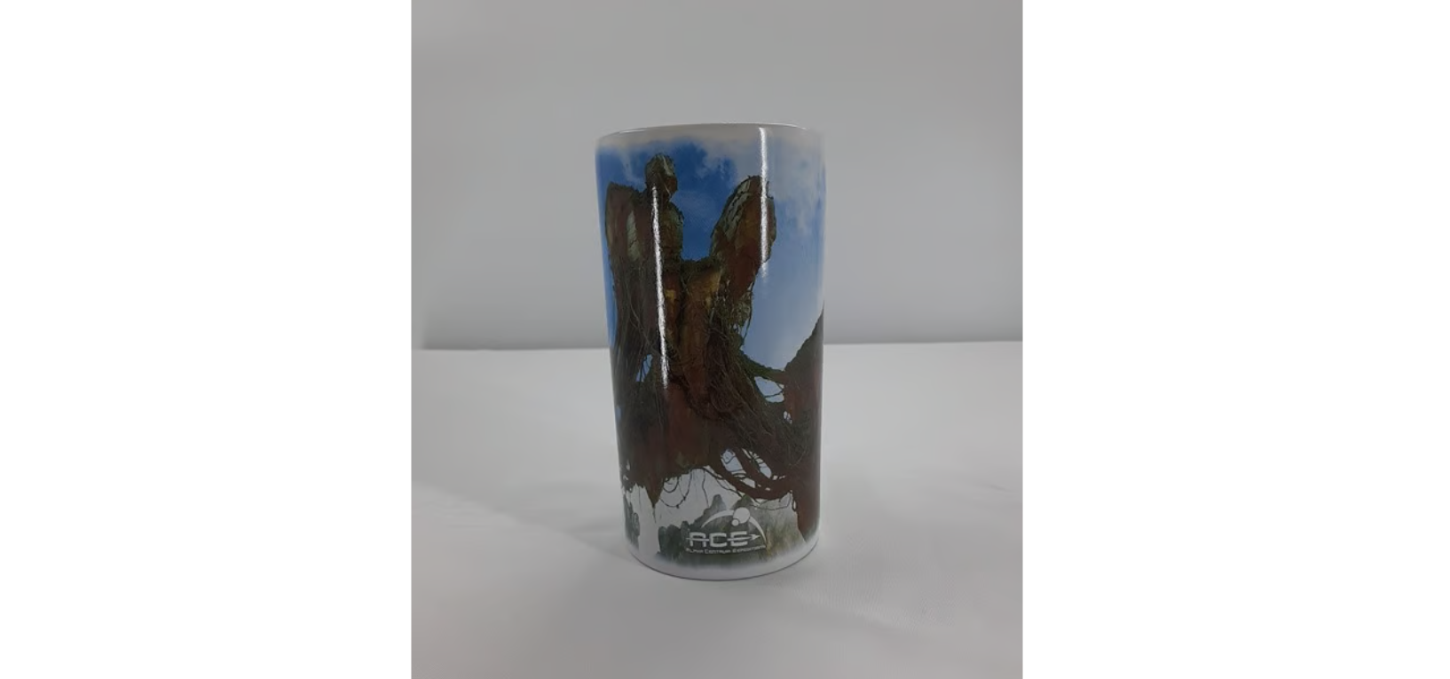 Left. Disney - Disney Parks Pandora Avatar Mug. - White.