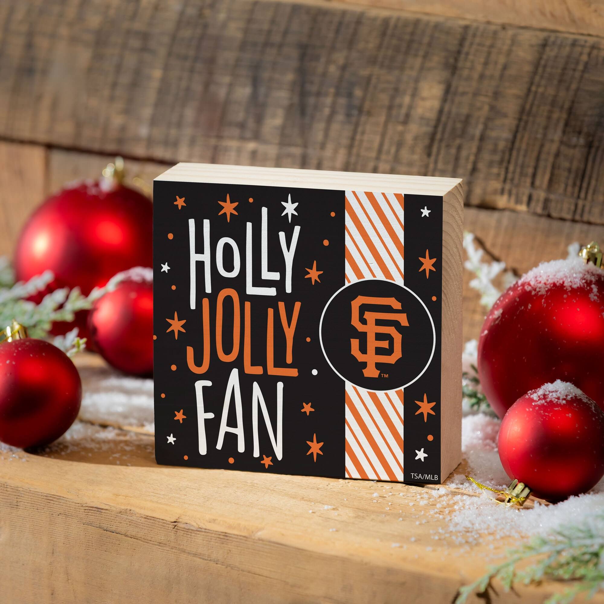 HOLLY JOLLY FAN  
TSA/MLB