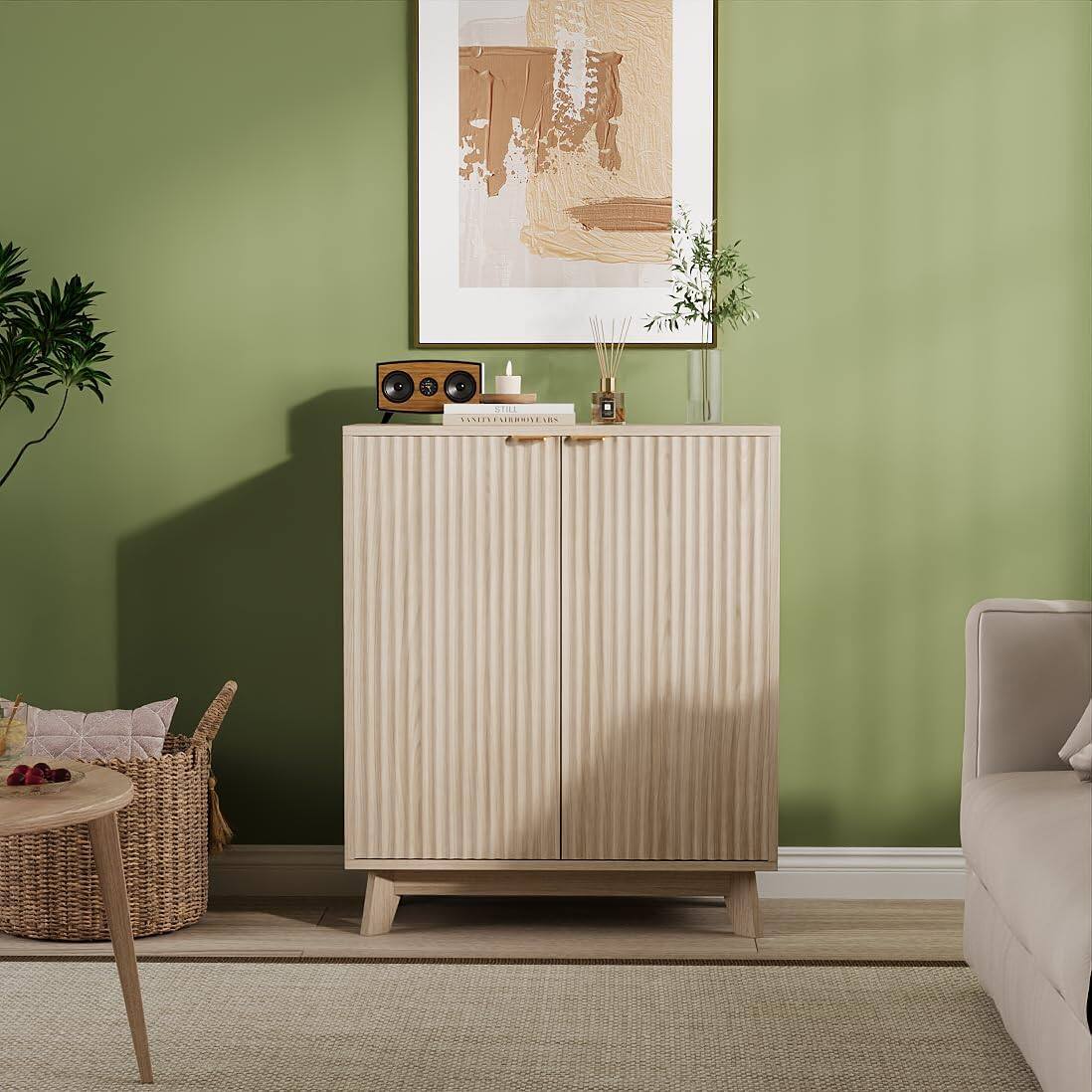 Sure, here is the corrected text:

- "SIRE"
- "VANITY FAIR"
- "VANITY FAIR"