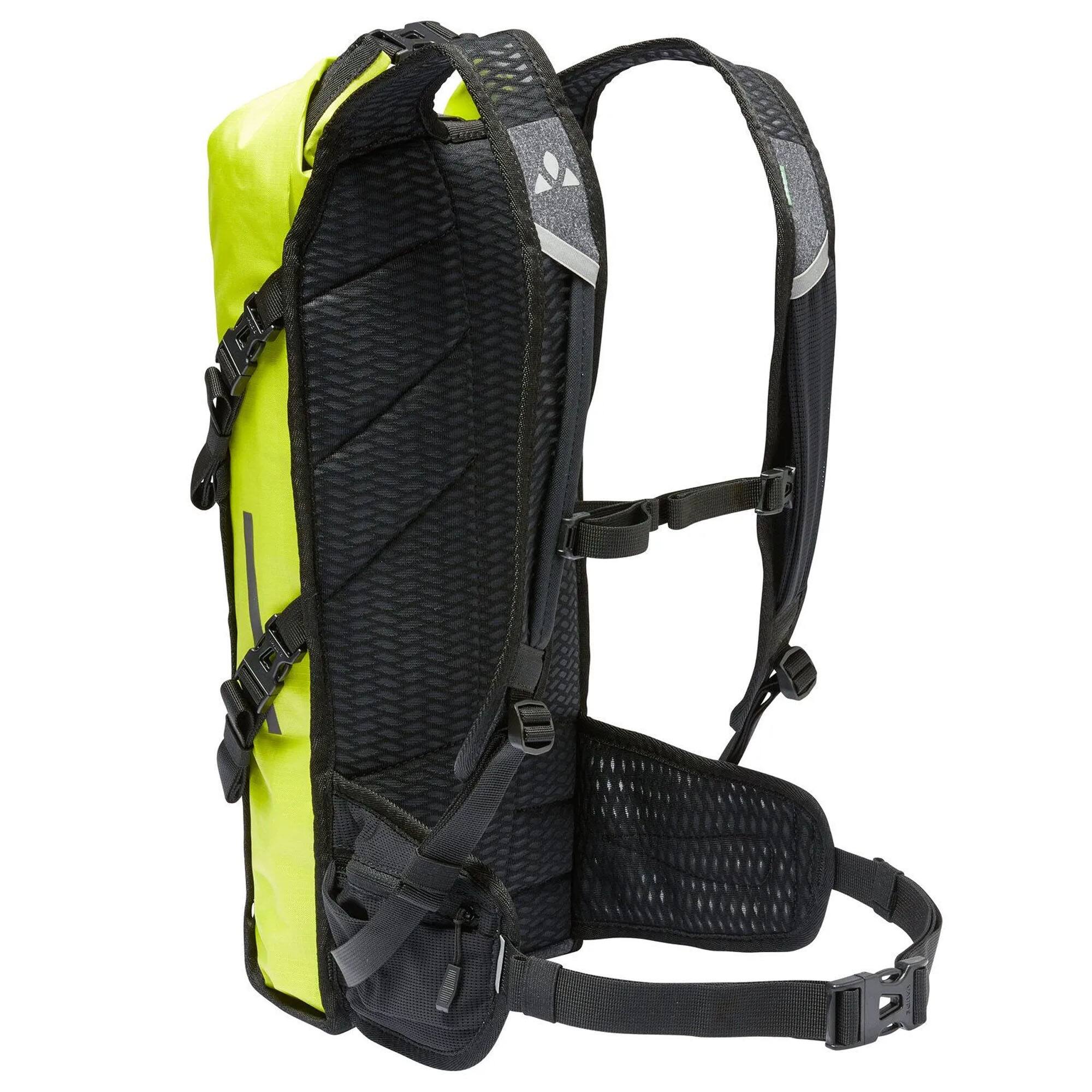 Alt View 1. VAUDE - Vaude Trailpack II Waterproof Cycling Backpack - Bright Green/ Black - Bright Green/Black.