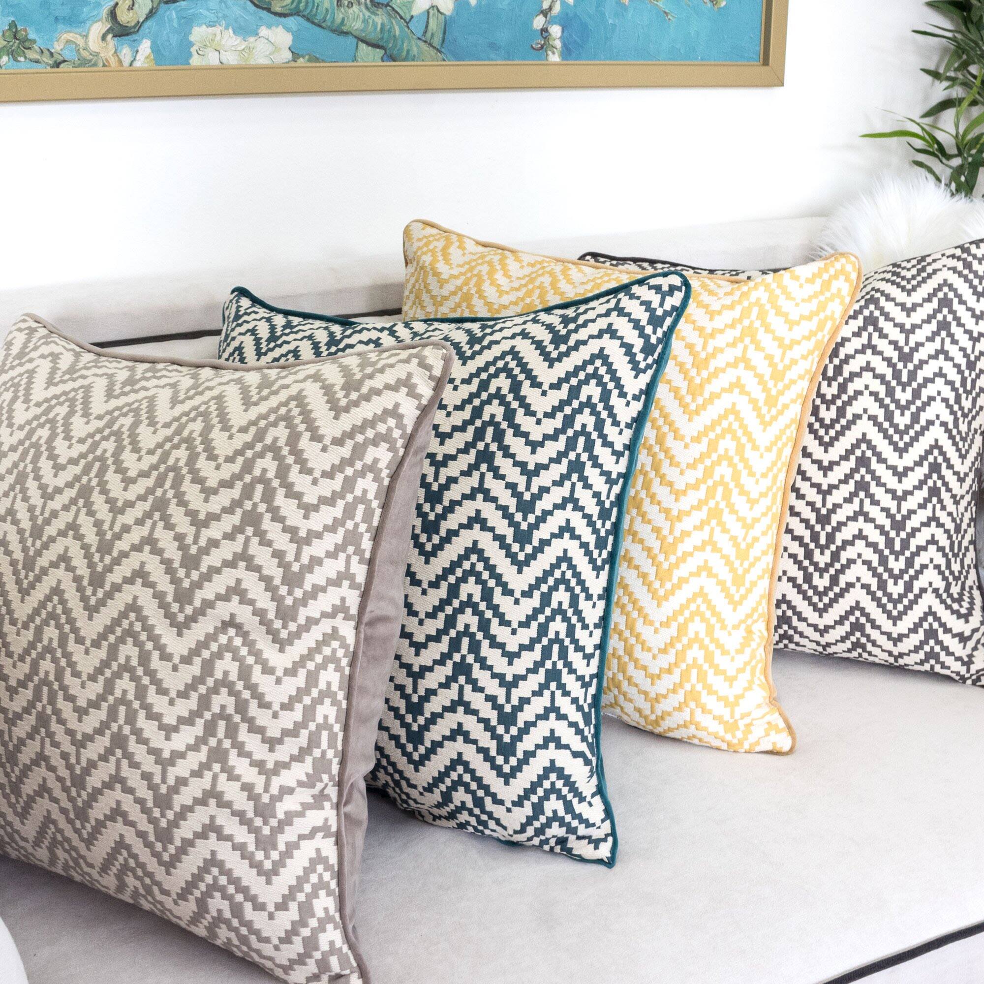 Left. LuXeo - Chevron Indoor Throw Pillow - GRAY.