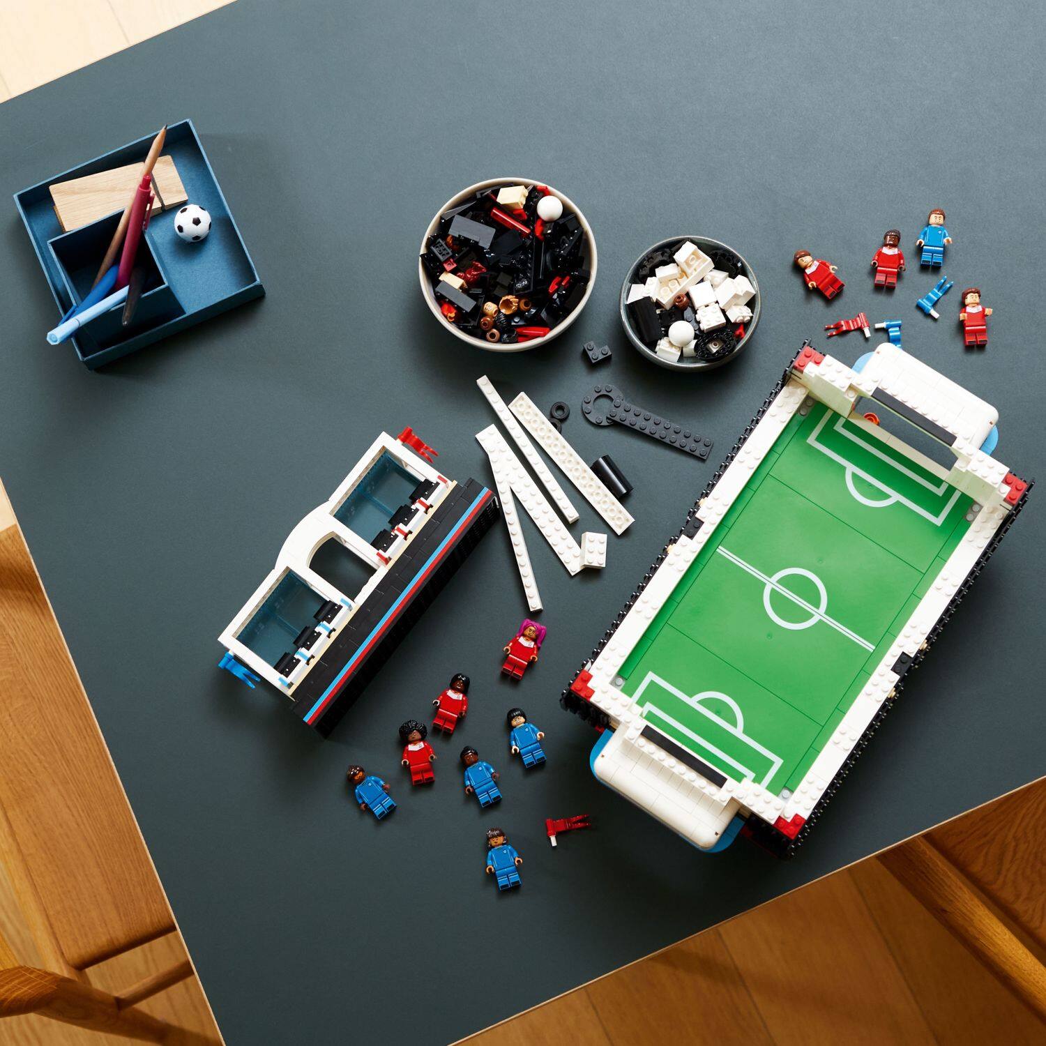 Alt View 12. LEGO - Ideas Table Football 21337.