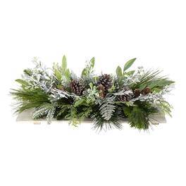 BreeBe - 26” Flocked Christmas Artificial Arrangement - Green