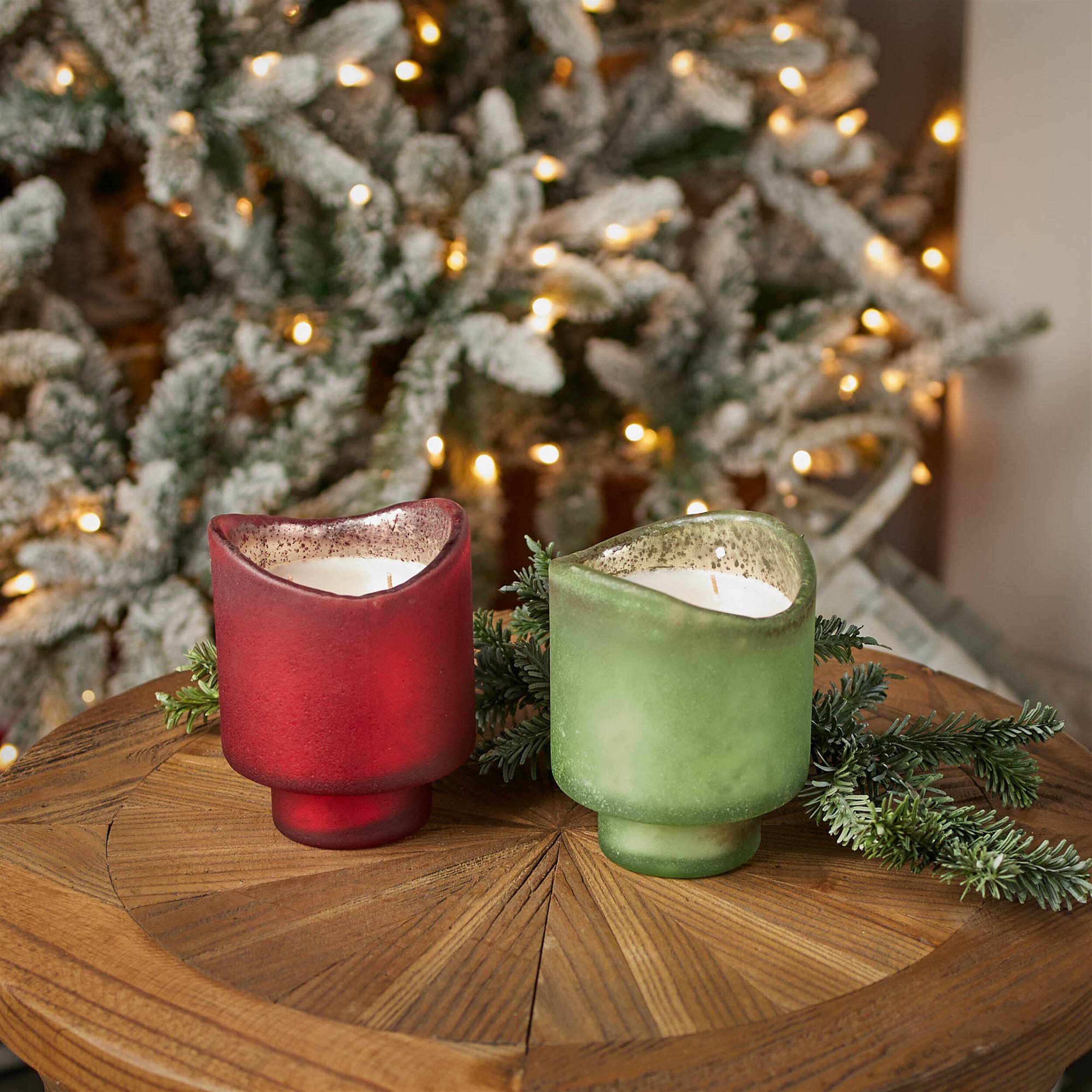 Angle. BreeBe - Wassail Scented Soy Candle with Frosted Glass Holder (Set of 2) - Red, Green.