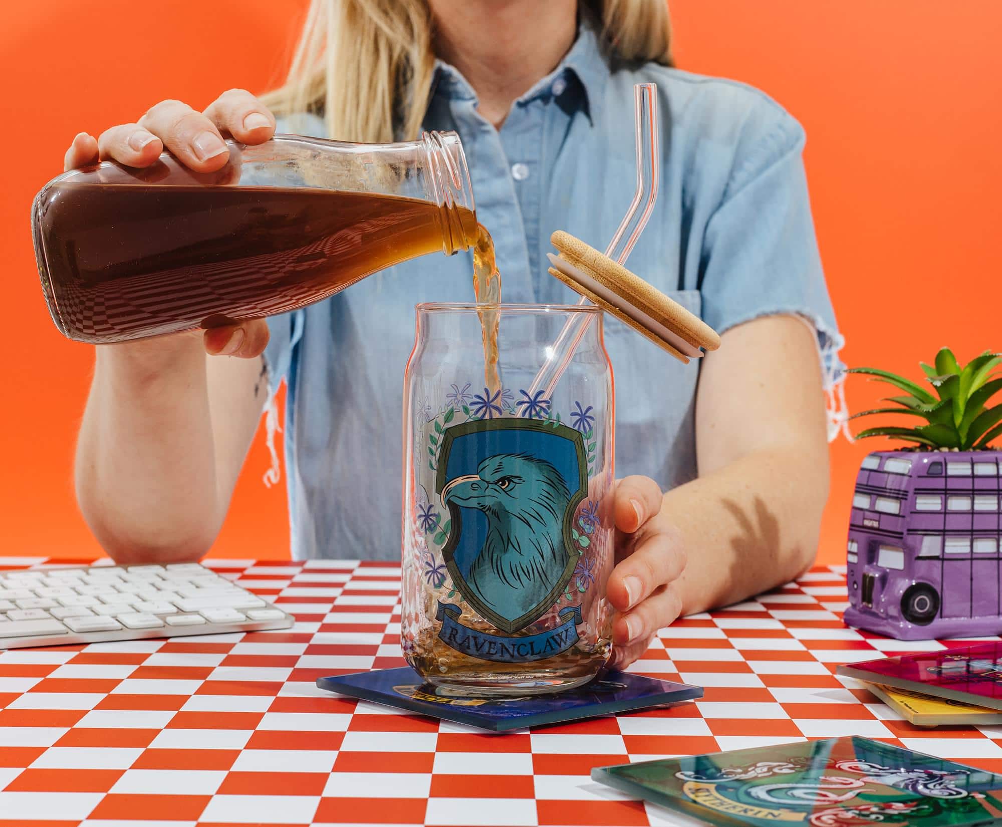 Silver Buffalo Harry Potter Ravenclaw House Mascot Glass Tumbler