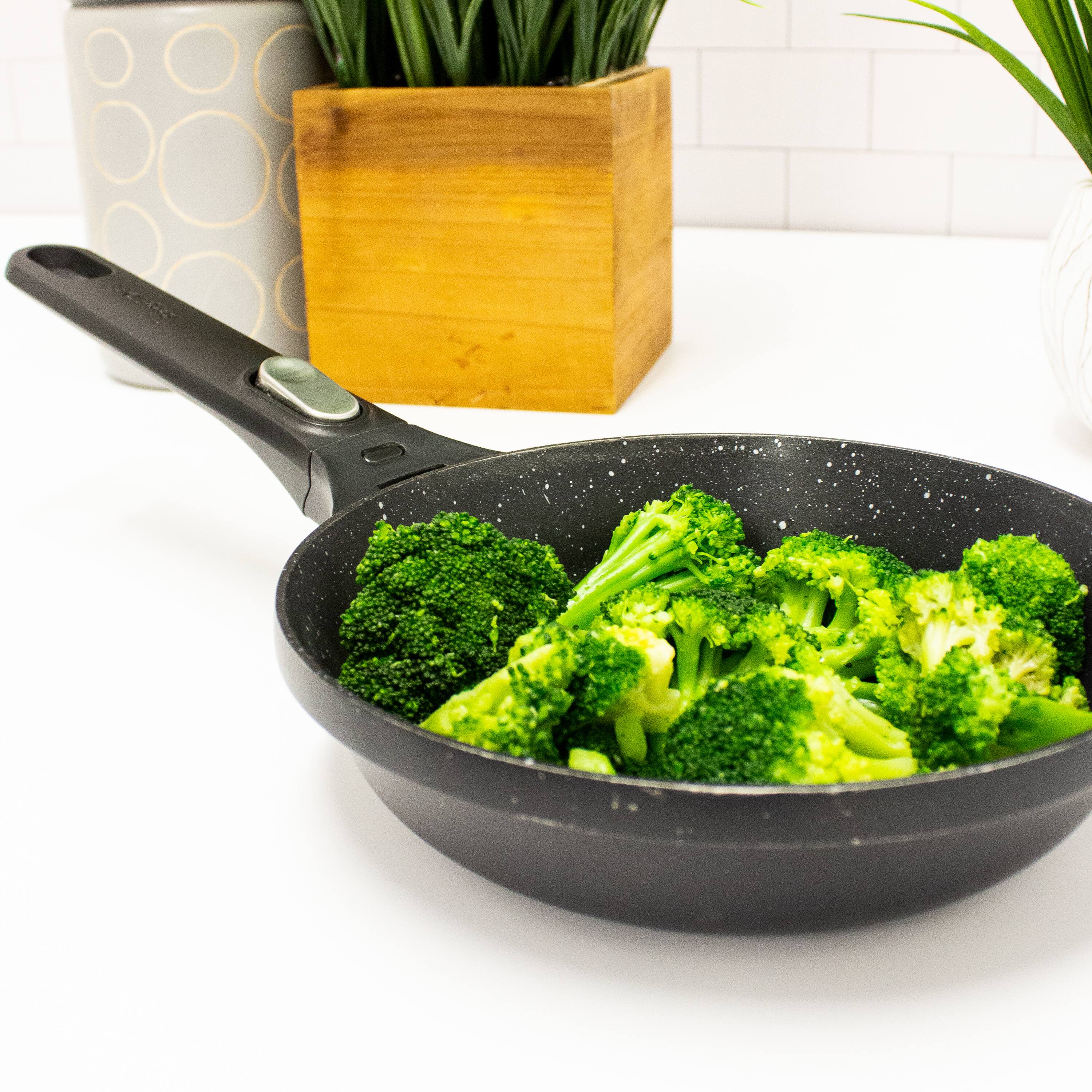 Alt View 1. BergHOFF - BergHOFF GEM Nonstick Aluminum 8" Fry Pan, Detachable Handle - Black.