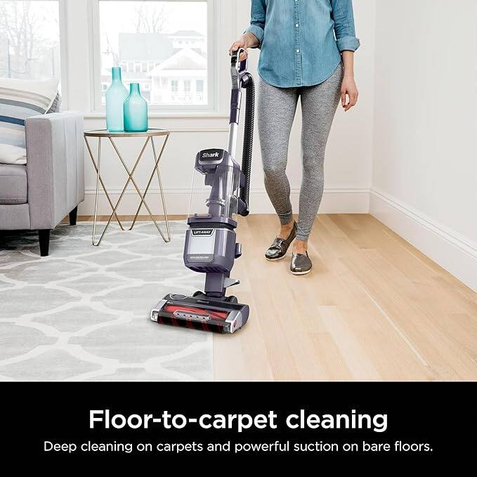 Floor-to-carpet cleaning  
Deep cleaning on carpets and powerful suction on bare floors.