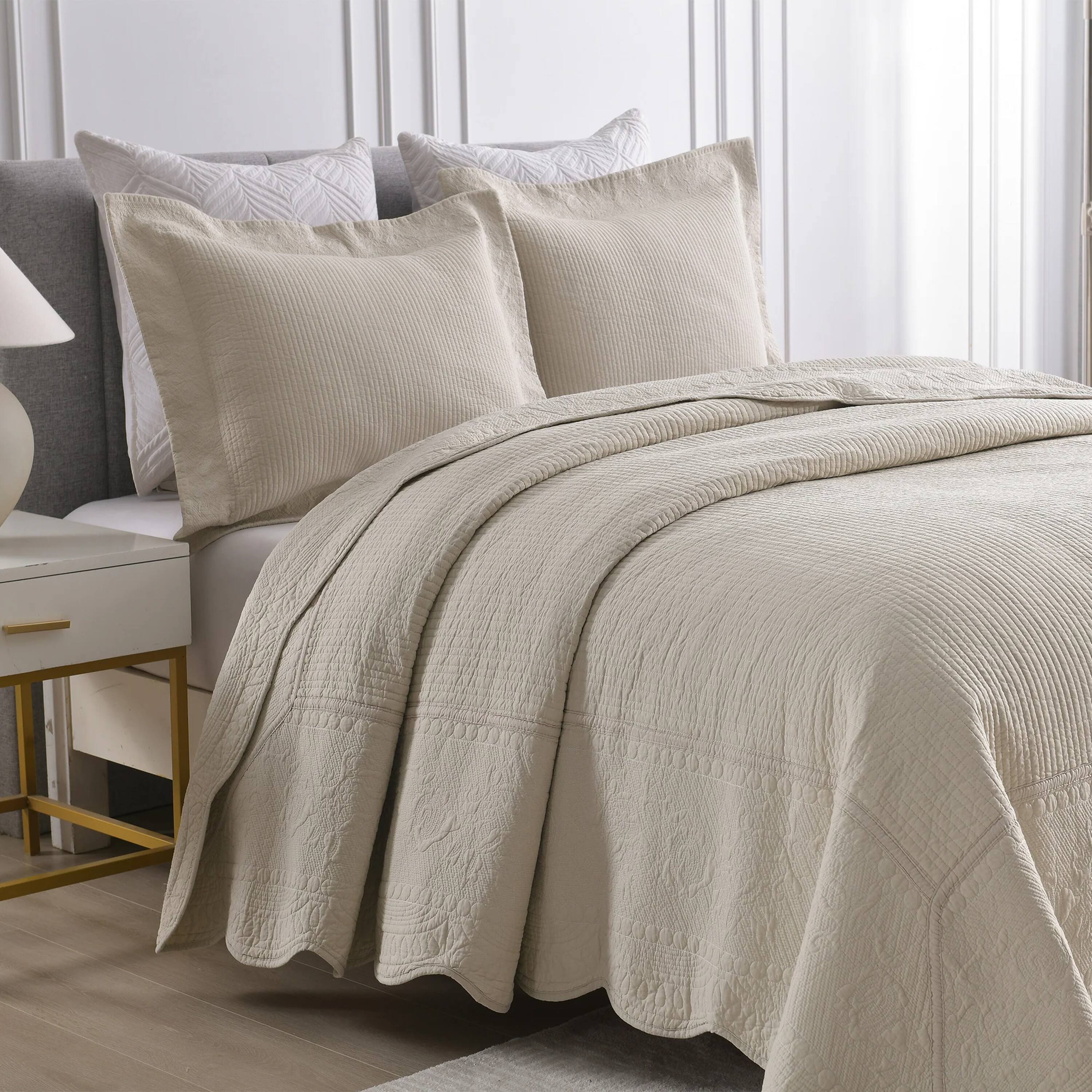Left. MarCielo - Marcielo 3 Piece 100% Cotton Oversized Bedspread Lightweight Quilt Set - Khaki Beige.