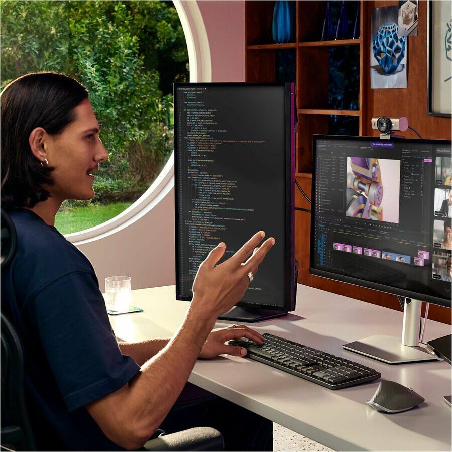 Alt View 7. Logitech - Logitech BRIO Webcam - 8.5 Megapixel - 60 fps - Graphite - USB 3.0 - 4K - 3840 x 2160 Video - STARVIS Sensor - graphite.