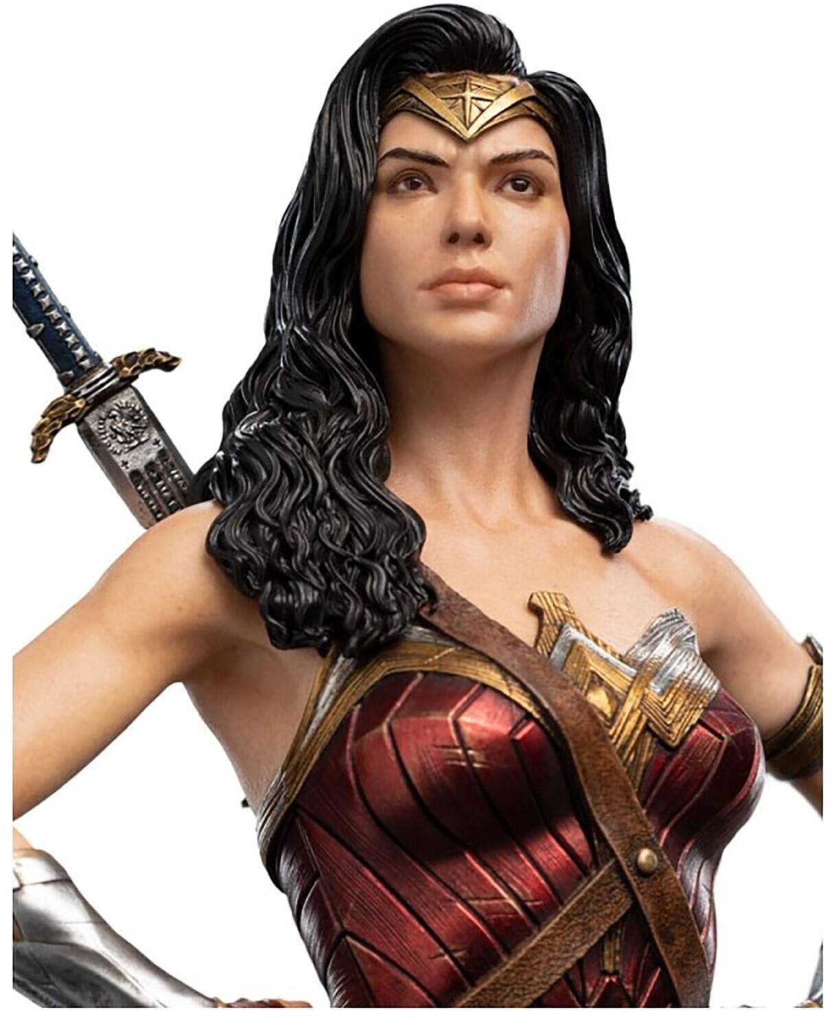 Alt View 3. Weta Workshop - WETA Workshop Polystone - Justice League (Zack Snyder) - Trinity Series - Wonder Woman 1:6 Scale - COLLECTIBLES - Multicolor.