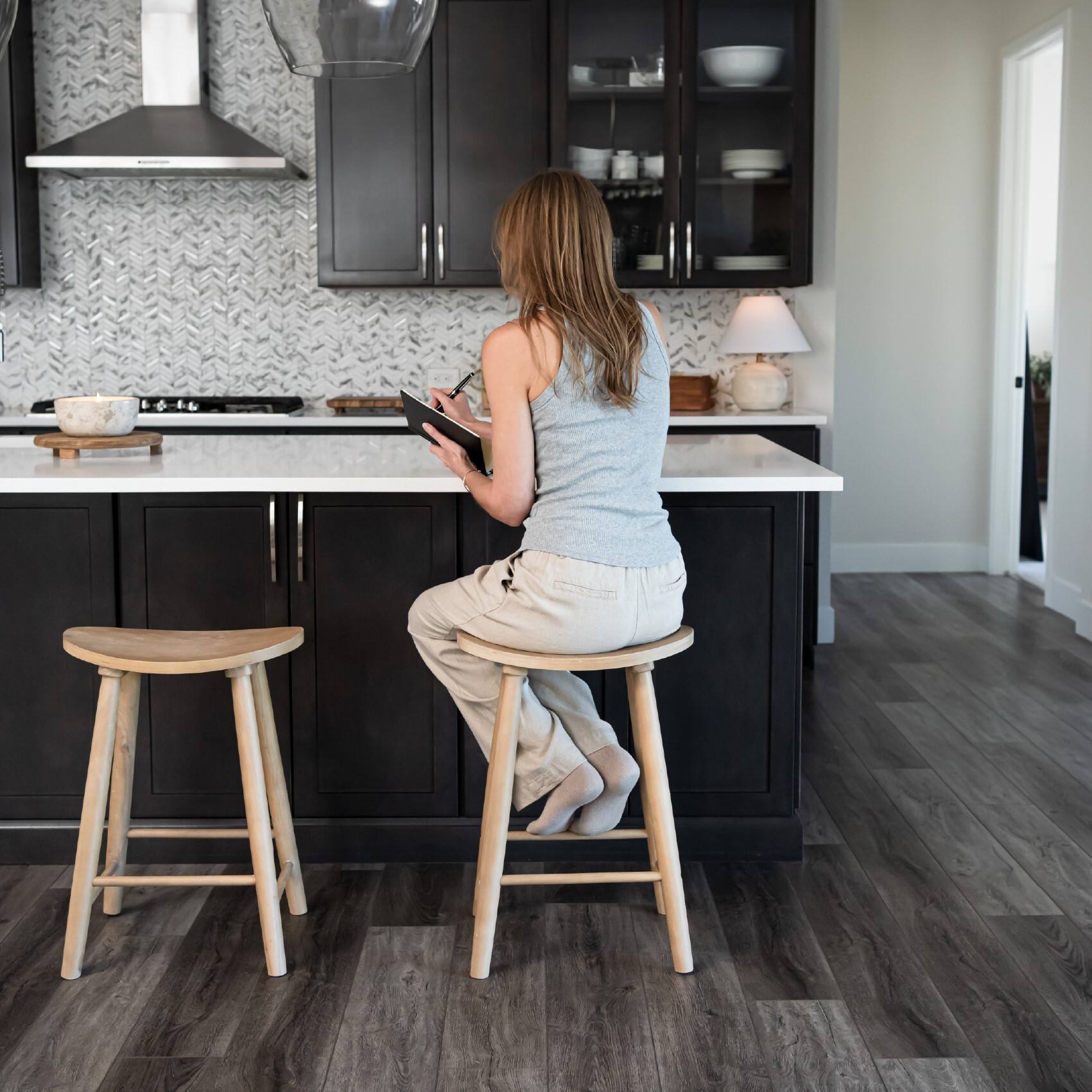 Left. Maven Lane - 25" Luna Counter Stool In Oak Wood Finish - Light Oak.