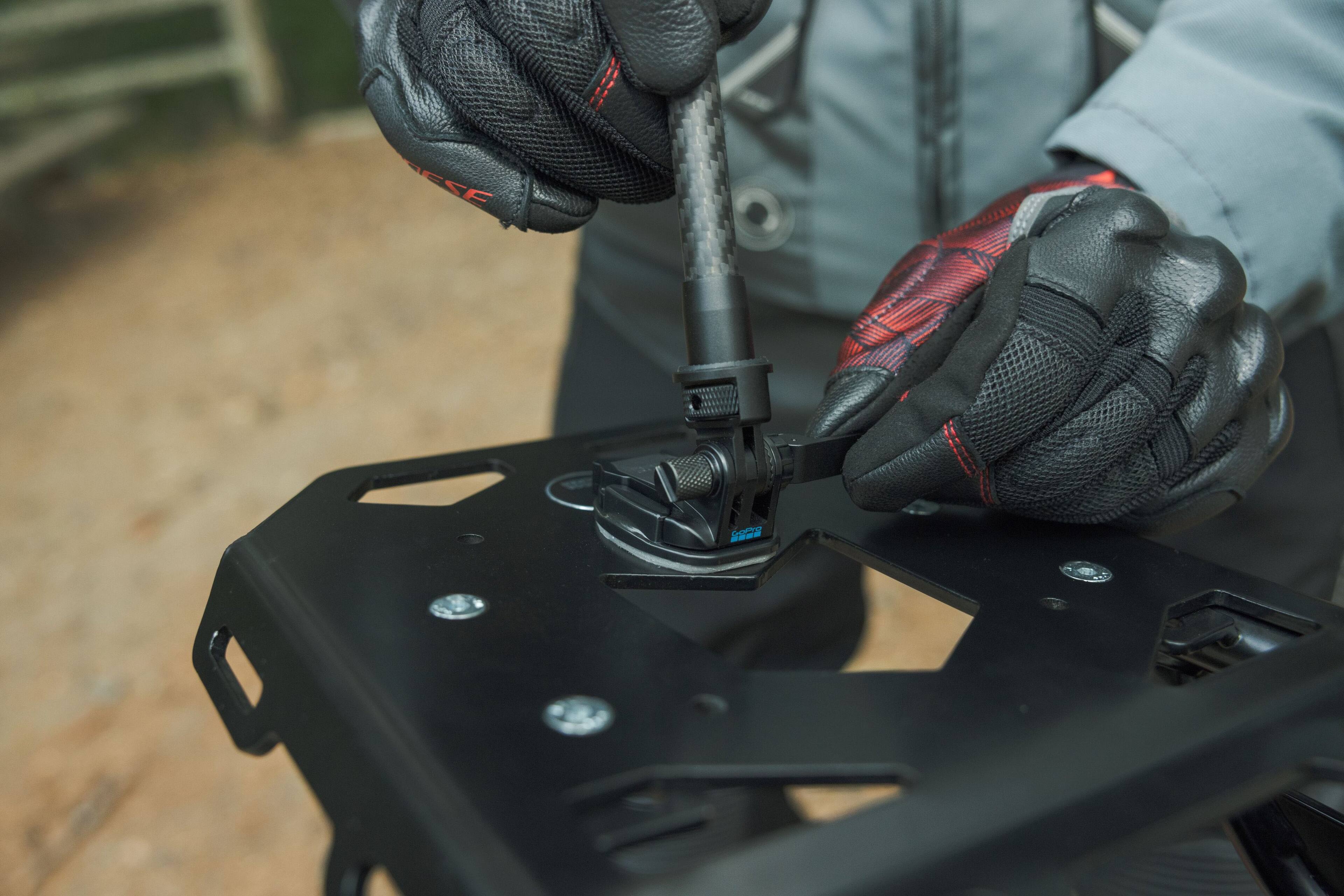 Alt View 2. GoPro - Locking ¼-20 Mounting Buckle.