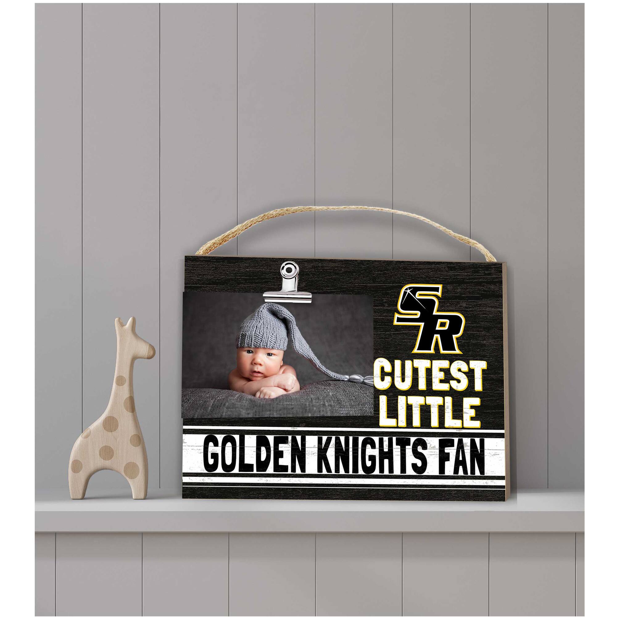 CUTEST LITTLE GOLDEN KNIGHTS FAN