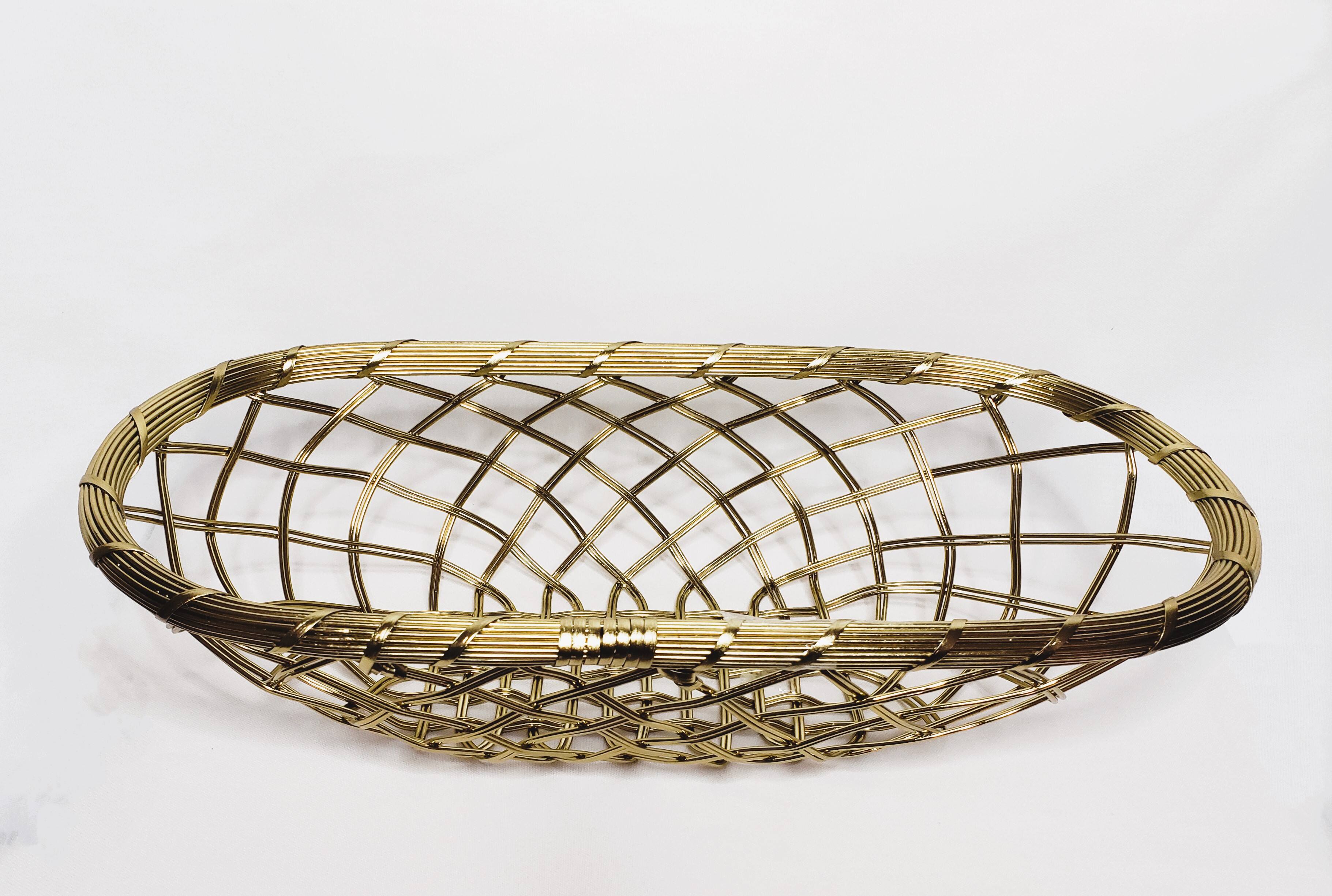Back. Jiallo - Gold Metallic Oval basket 16 x 8.25" - Gold.