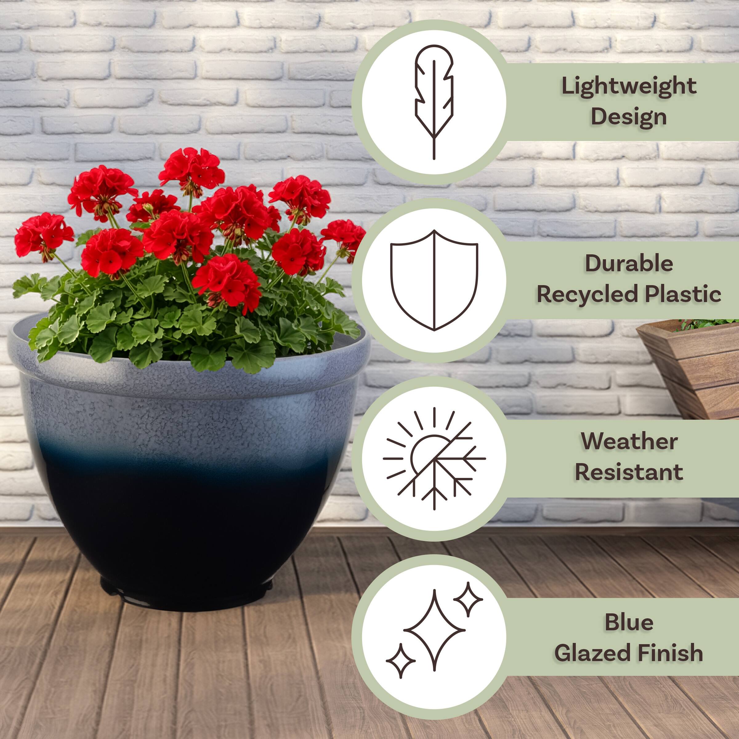 Lightweight Design  
Durable Recycled Plastic  
Weather Resistant  
Blue Glazed Finish