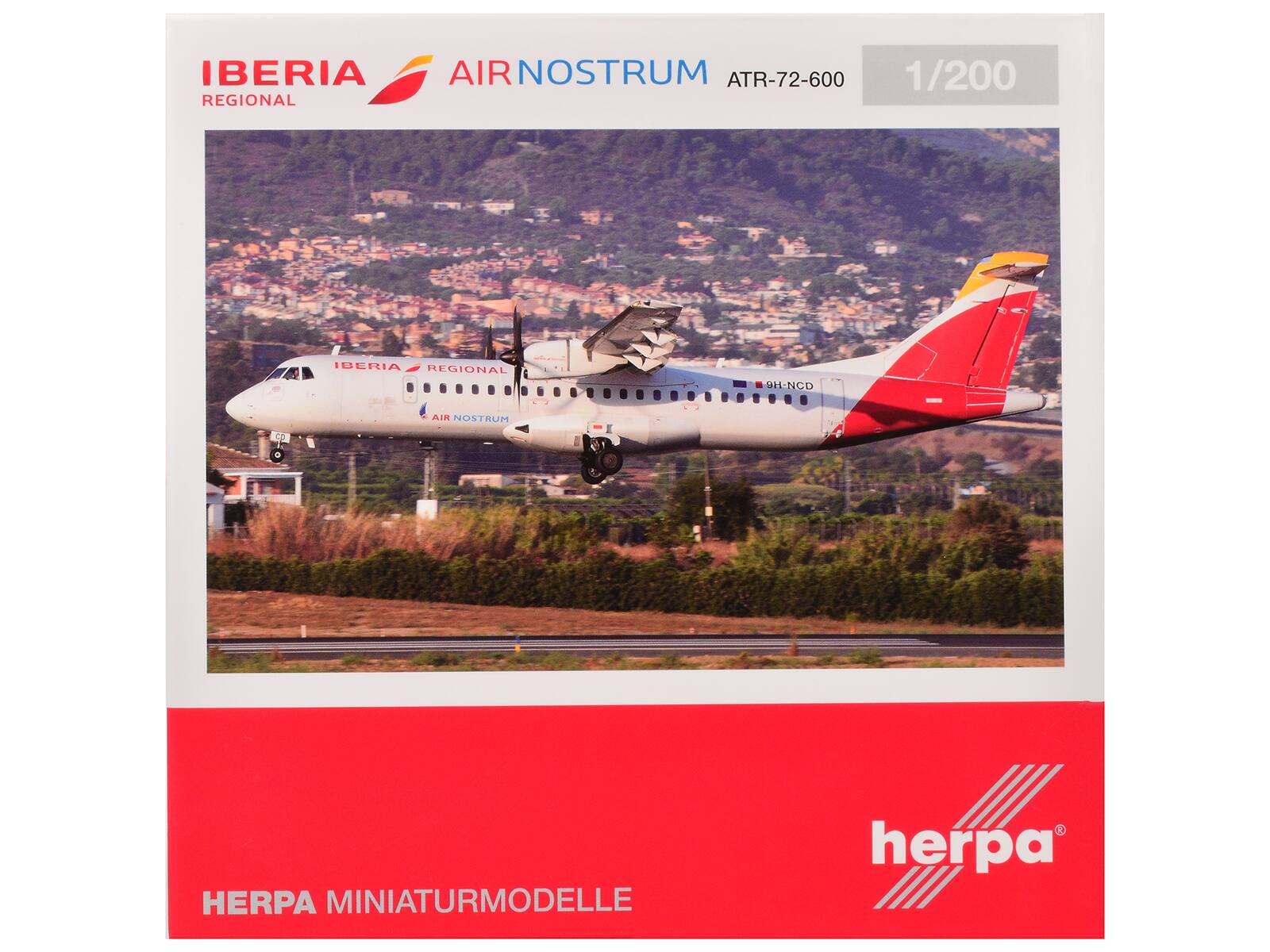 IBERIA REGIONAL AIR NOSTRUM ATR-72-600 1/200  
IBERIA REGIONAL SH-NCD  
AIR NOSTRUM  
HERPA MINIATURMODELLE