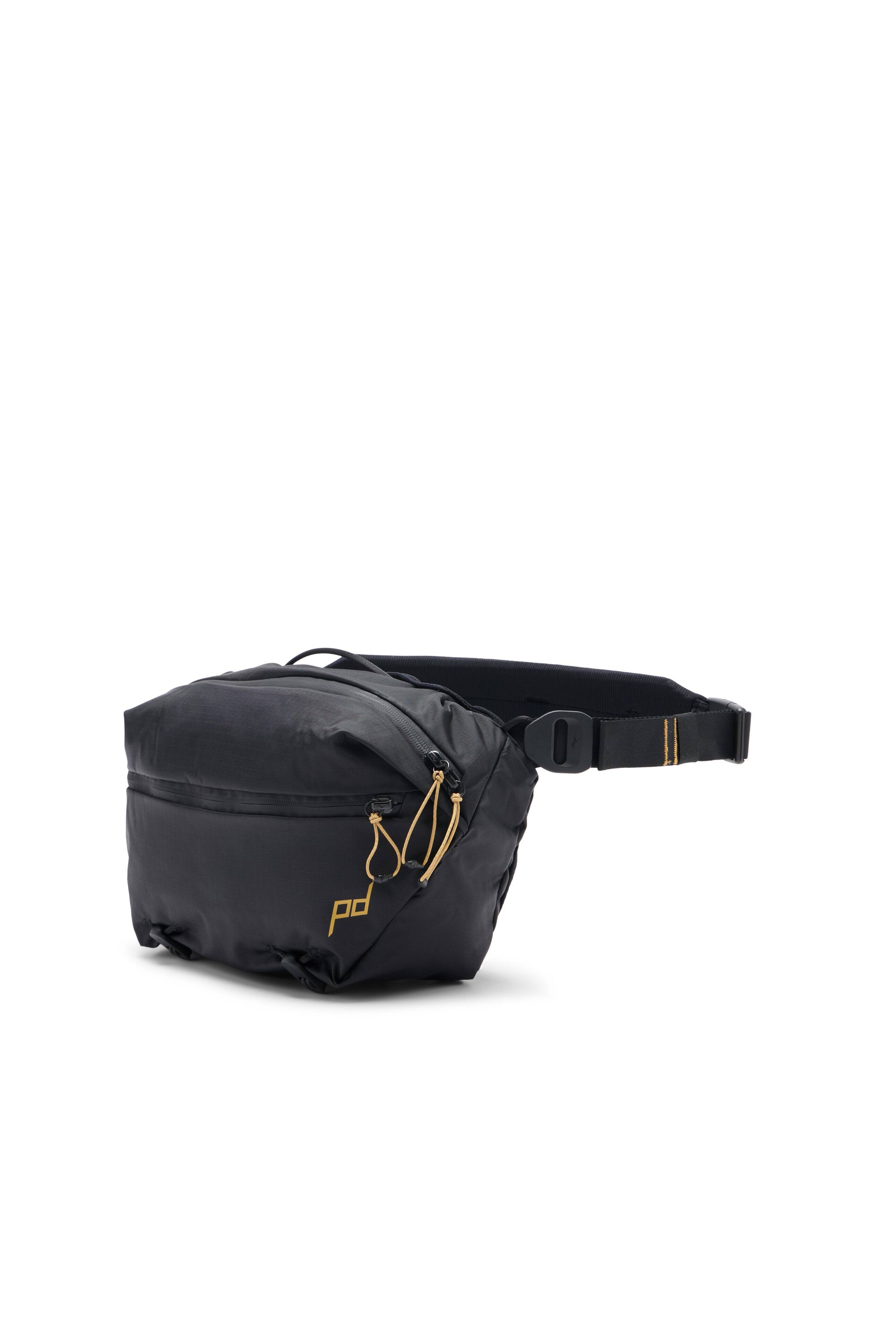 Alt View 11. Peak Design - Outdoor Sling 7L - Black.